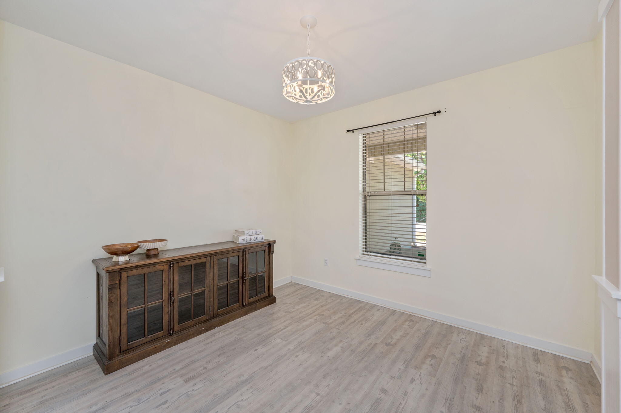 WALSH GLEN ESTATES - Residential