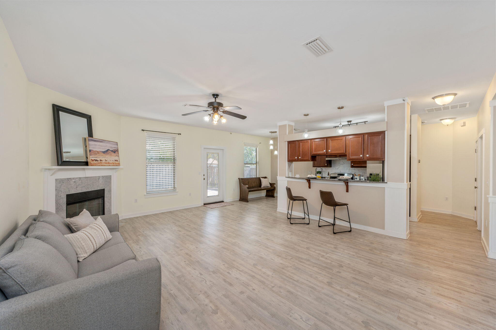 WALSH GLEN ESTATES - Residential