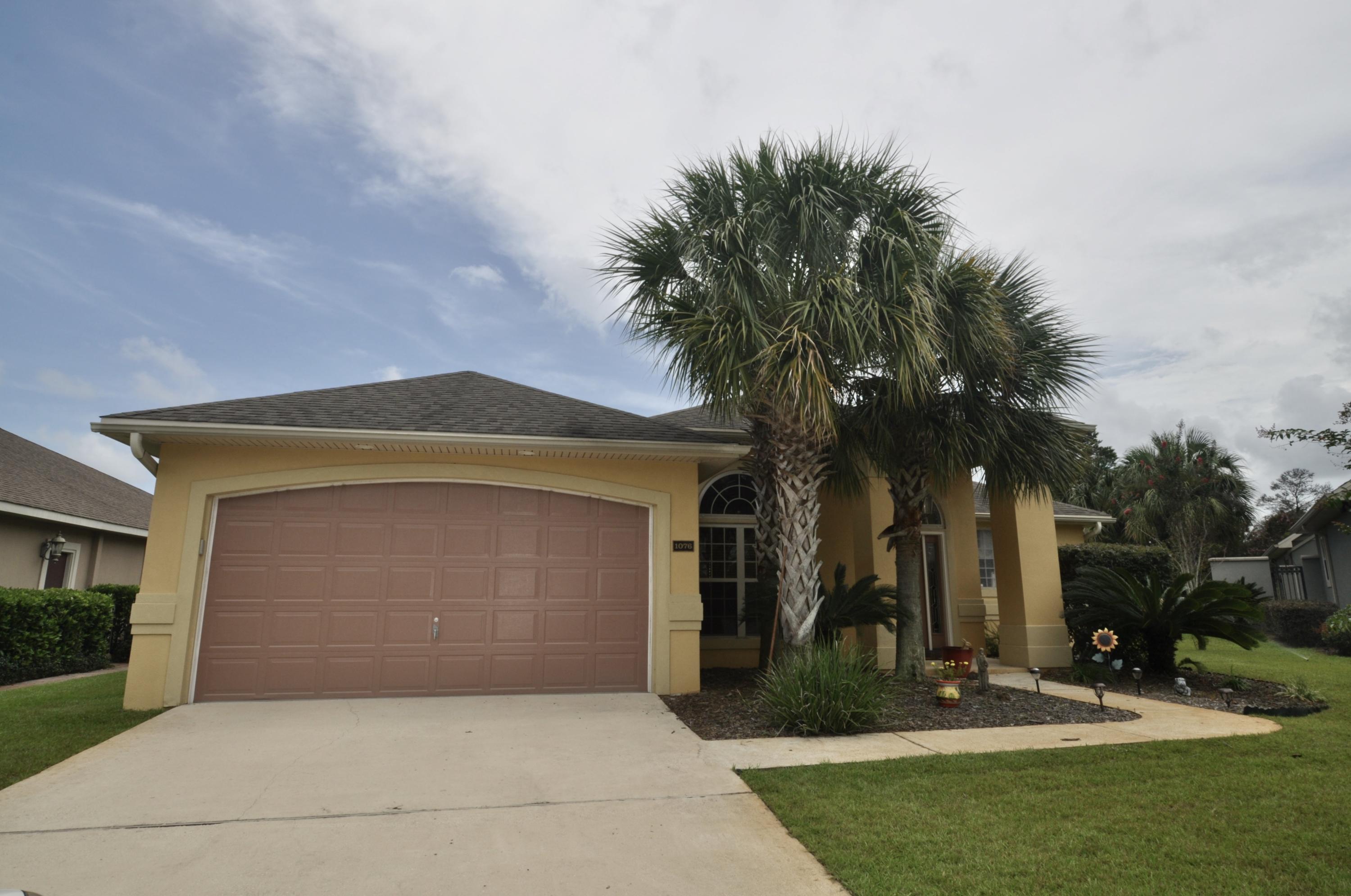 CHARDONNAY ESTATES - Residential