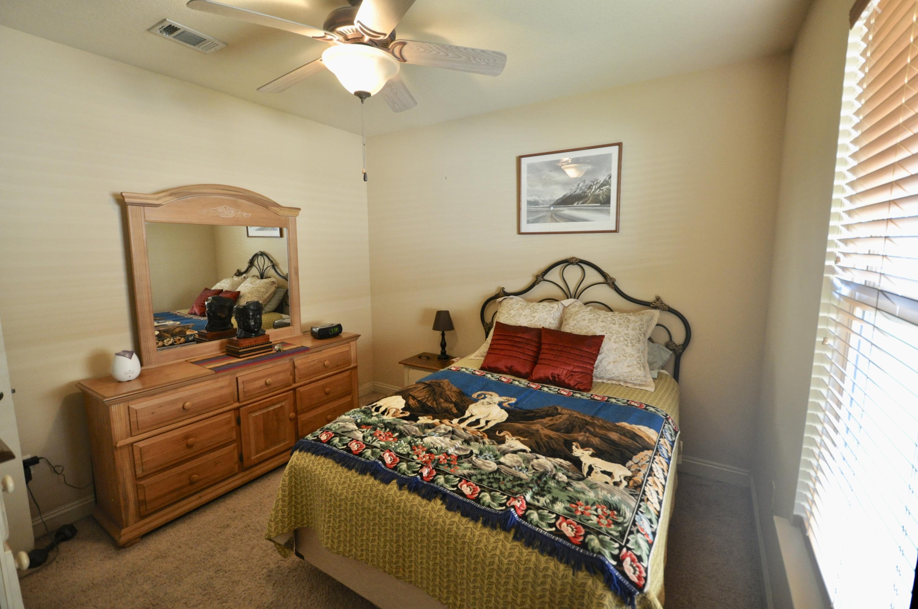 CHARDONNAY ESTATES - Residential