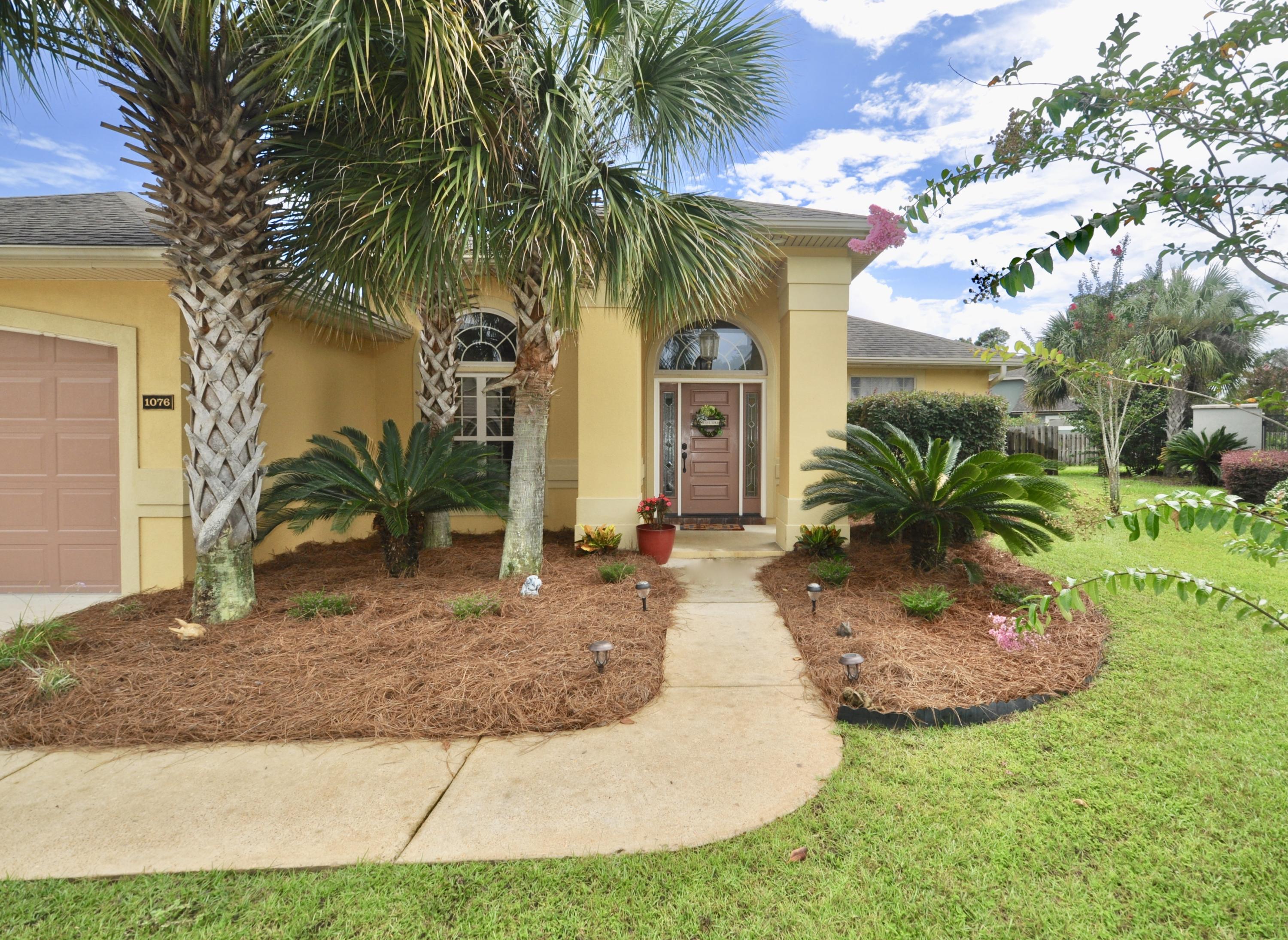 CHARDONNAY ESTATES - Residential