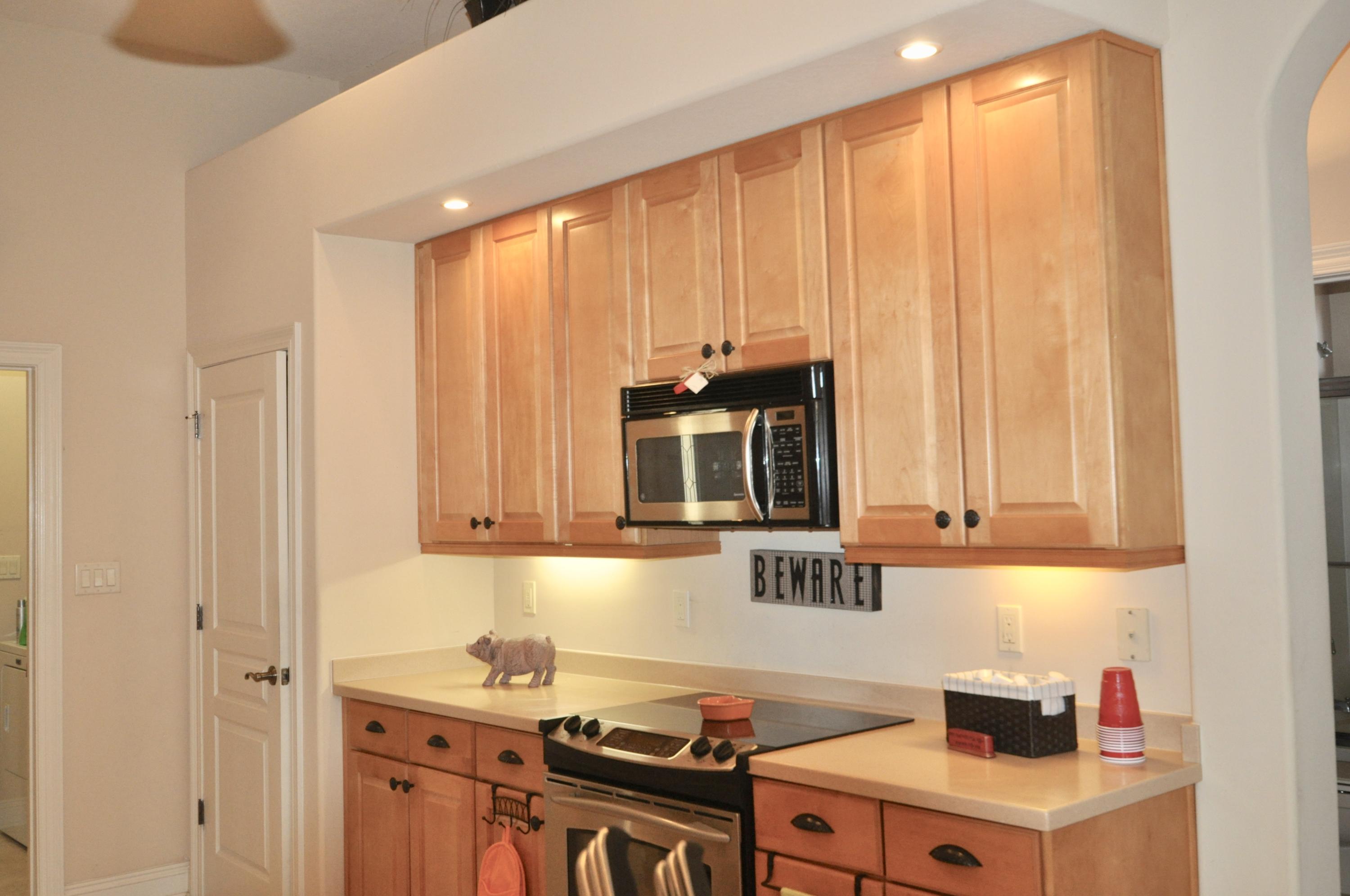 CHARDONNAY ESTATES - Residential