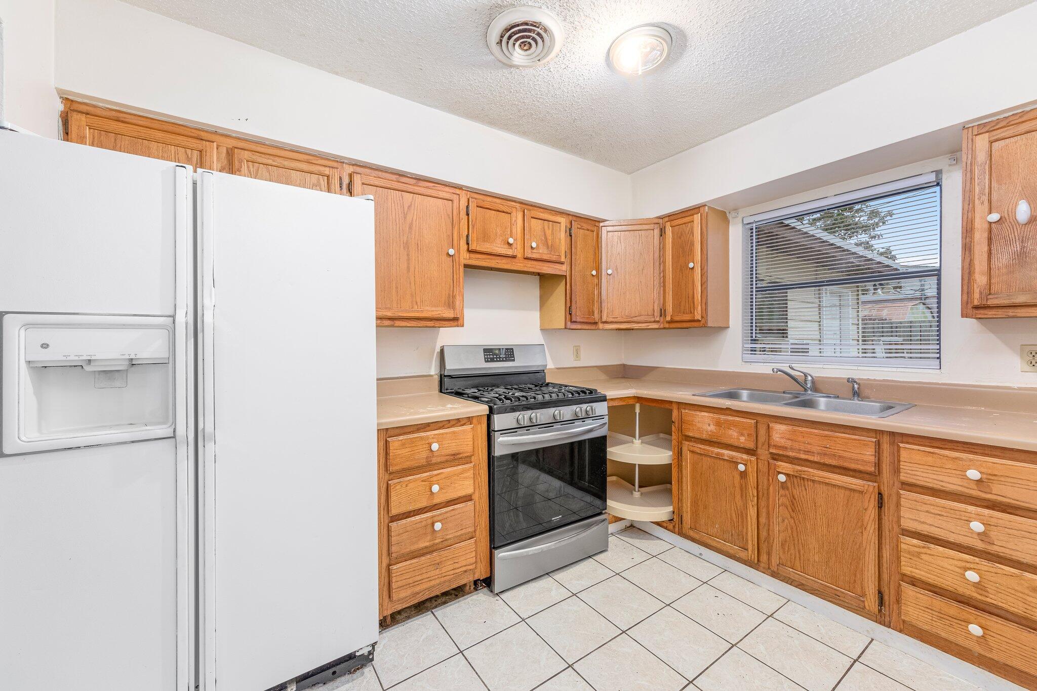 BRYN MAWR PARK 1ST ADDN - Residential