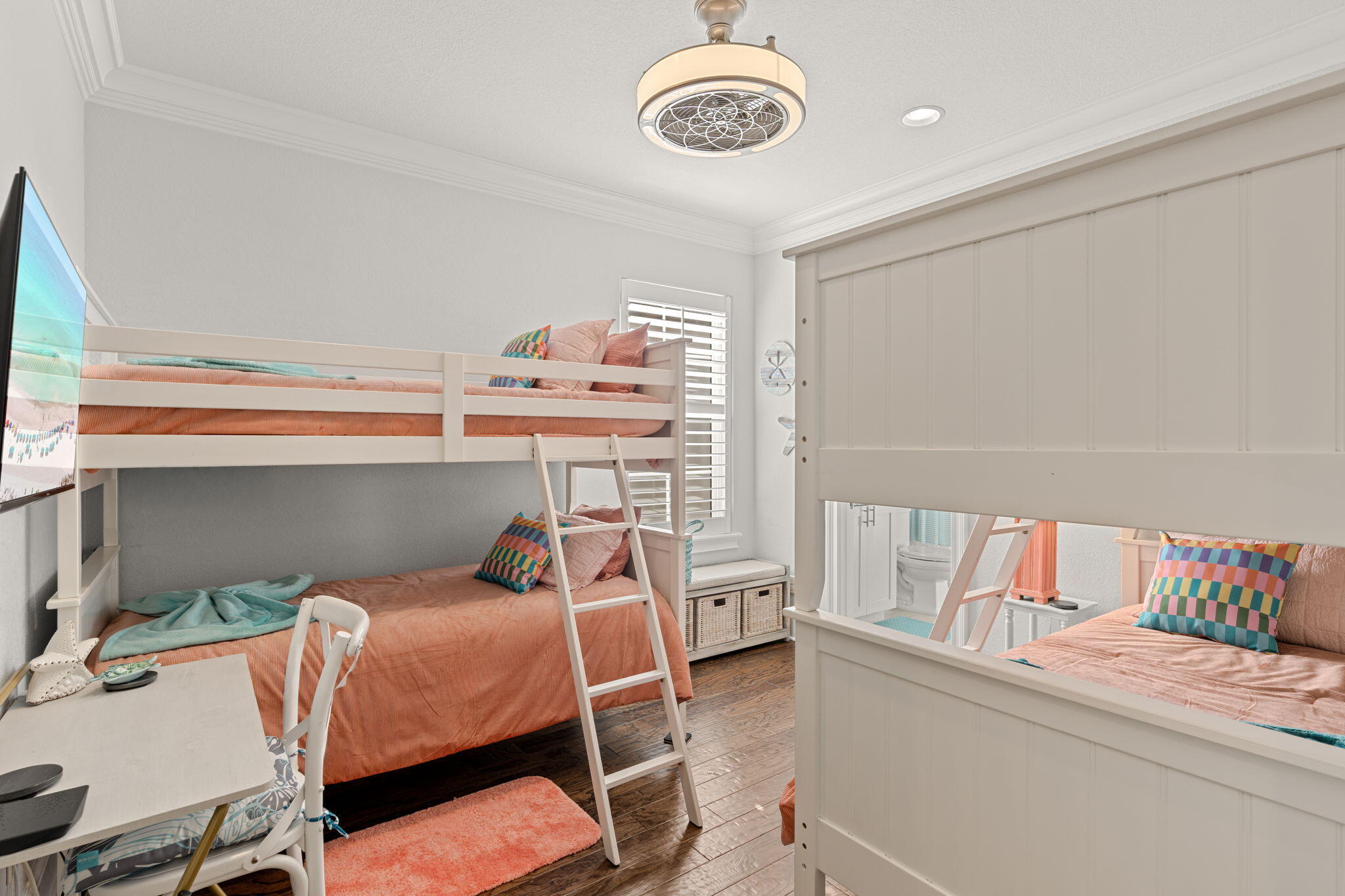 VILLA LAGO - Residential