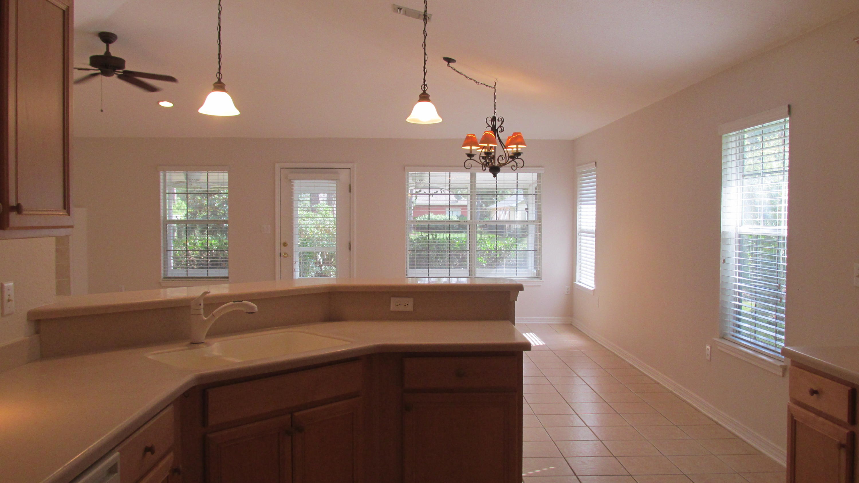 EMERALD LAKES PH 1 - Residential Lease