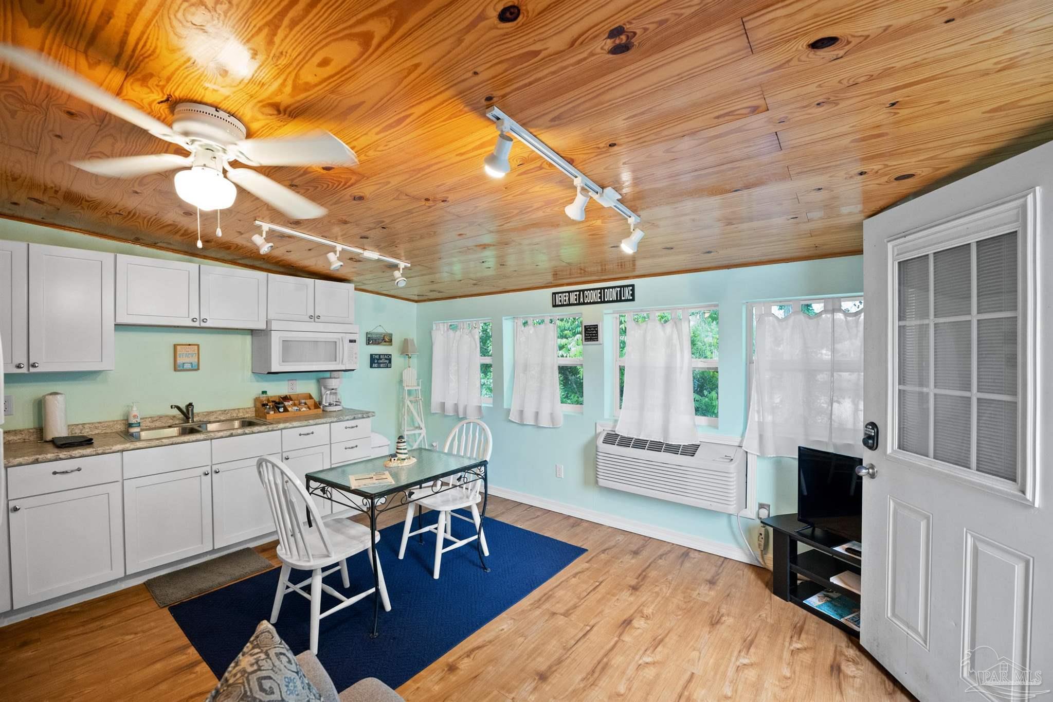 NONESUCH WAY - Residential