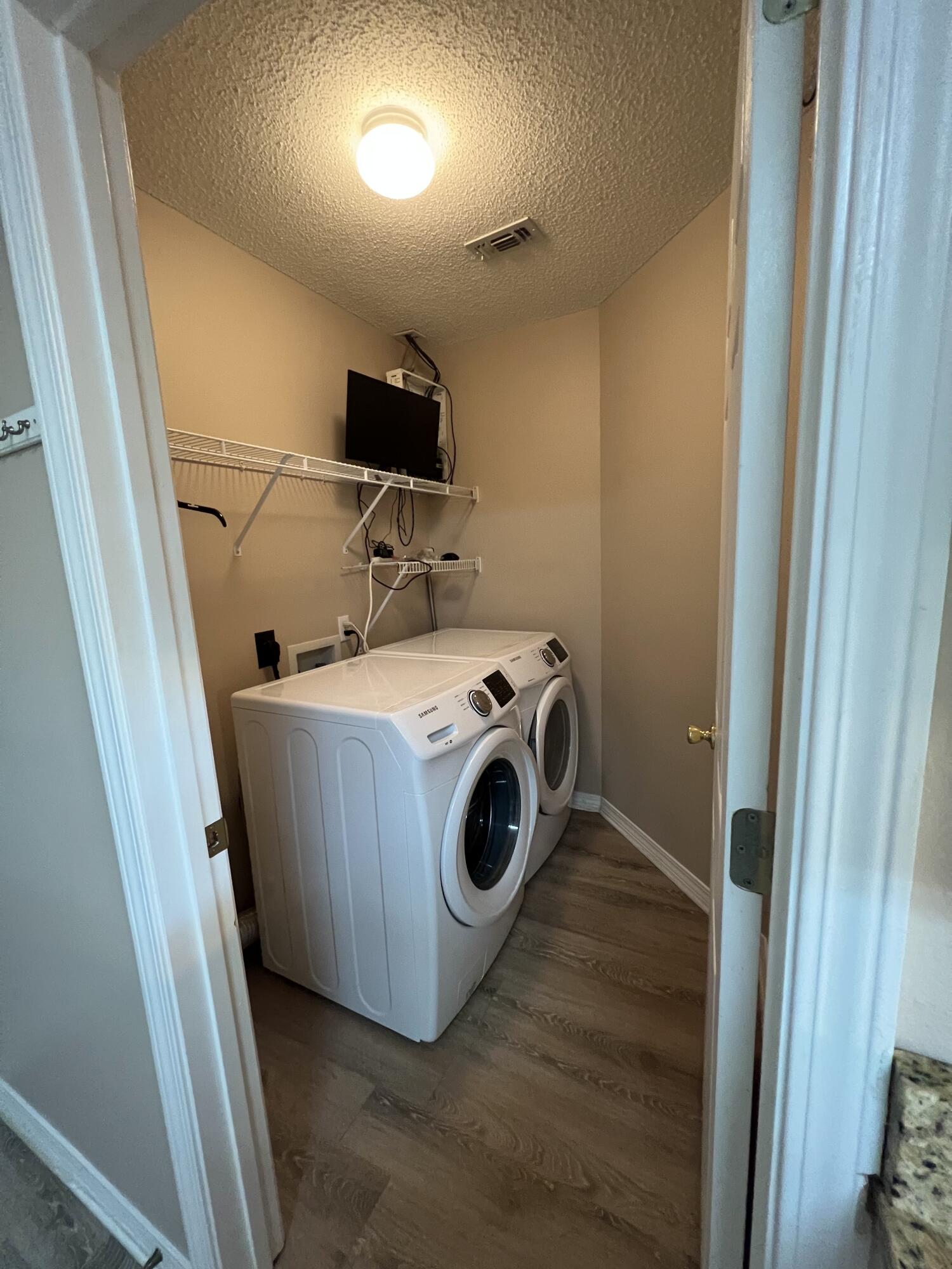 SUGAR CREEK S/D - Residential