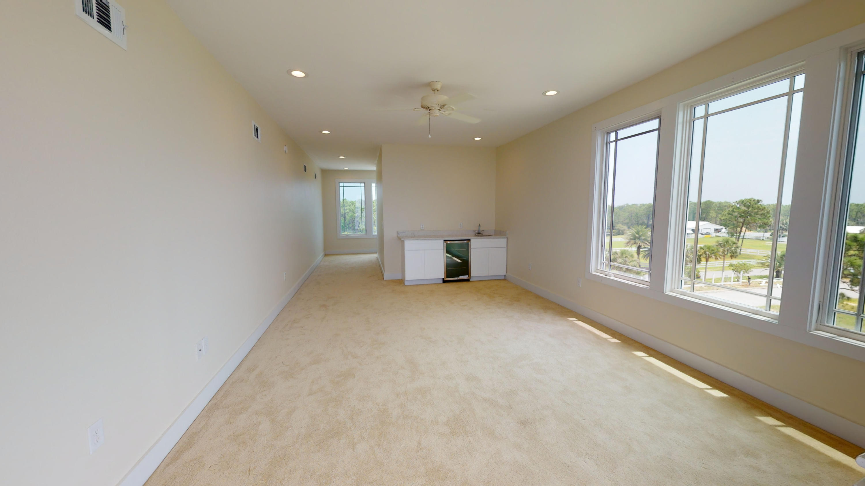 PALE MOON ESTATES - Residential