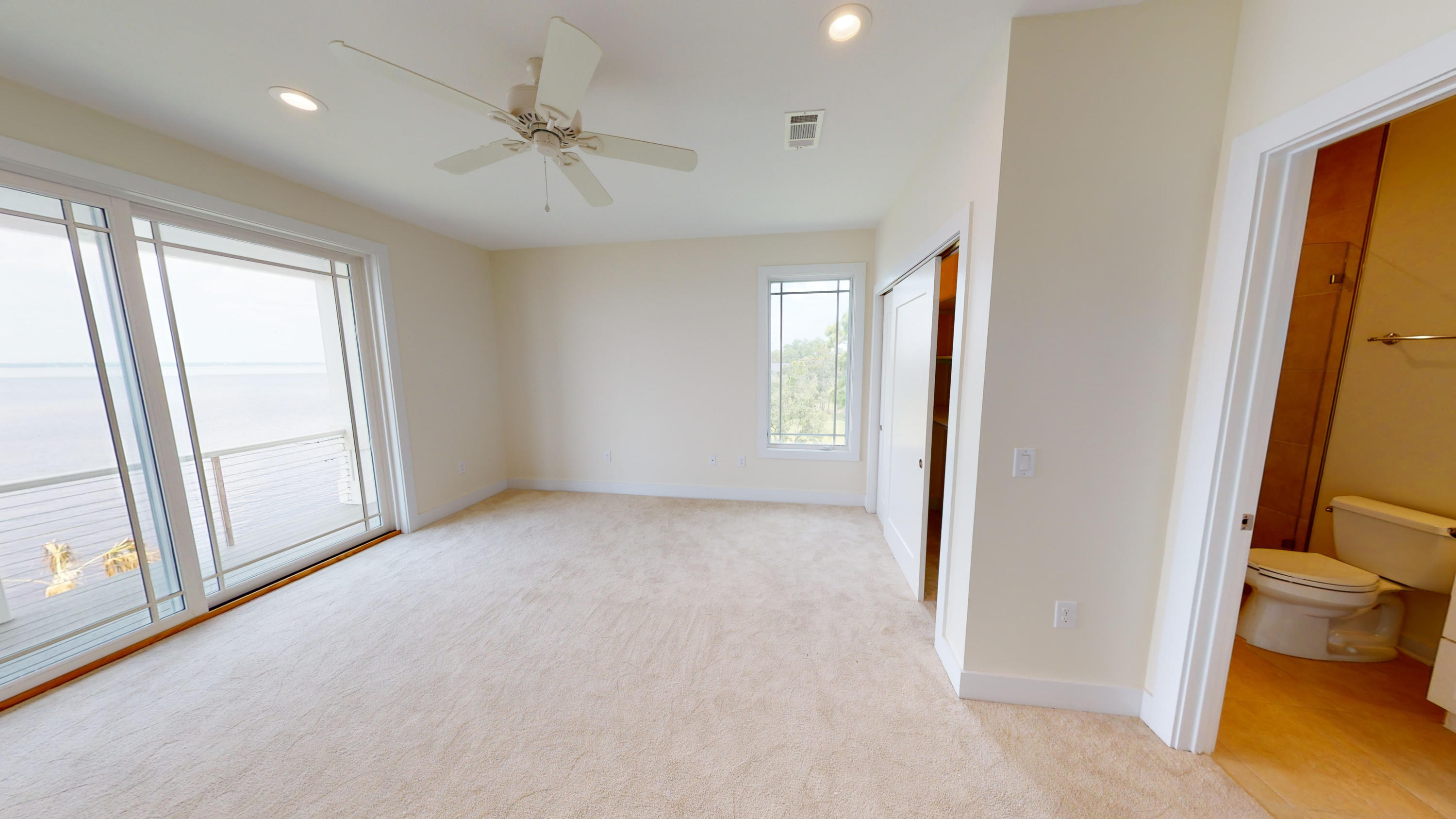 PALE MOON ESTATES - Residential