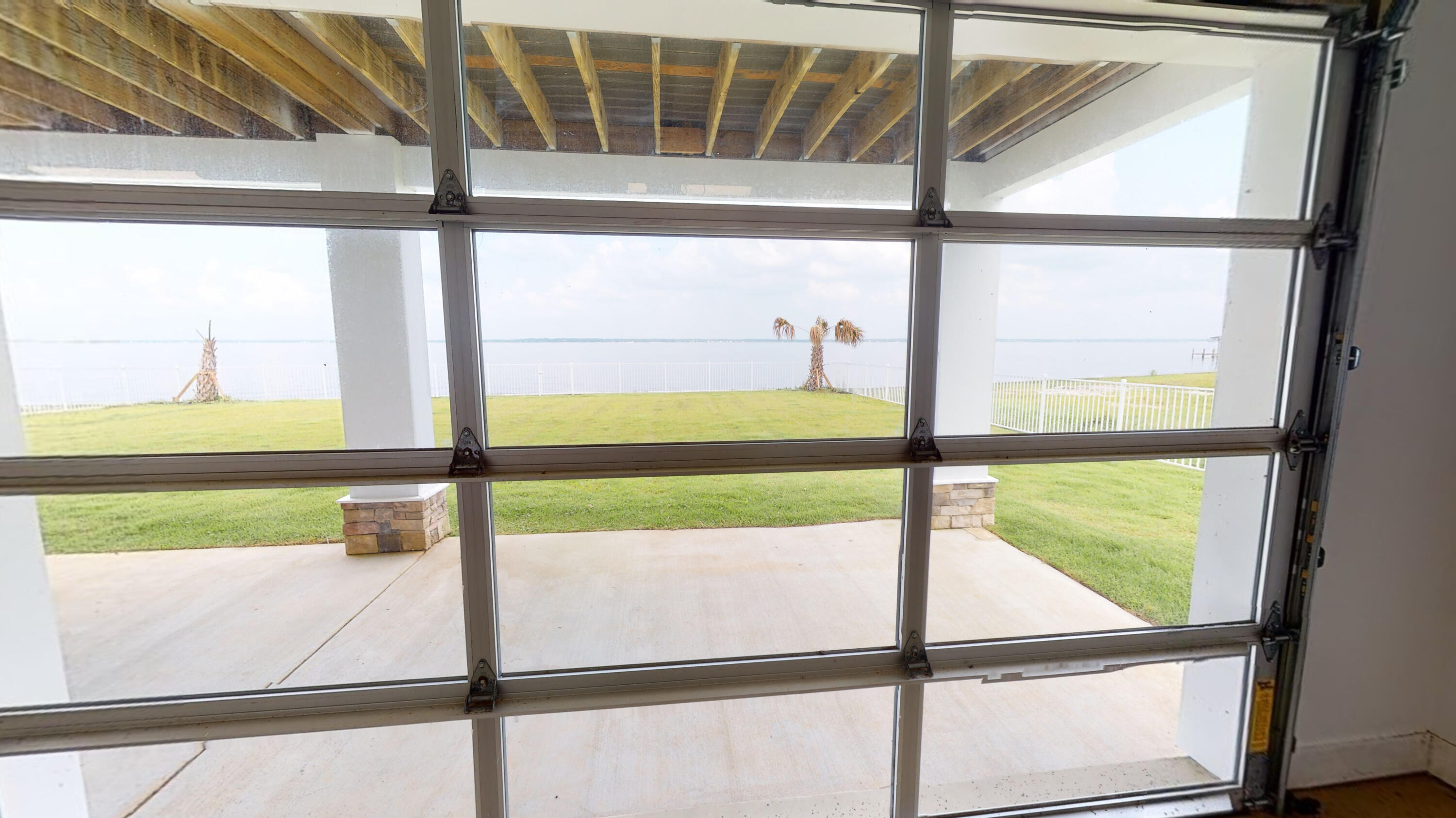 PALE MOON ESTATES - Residential