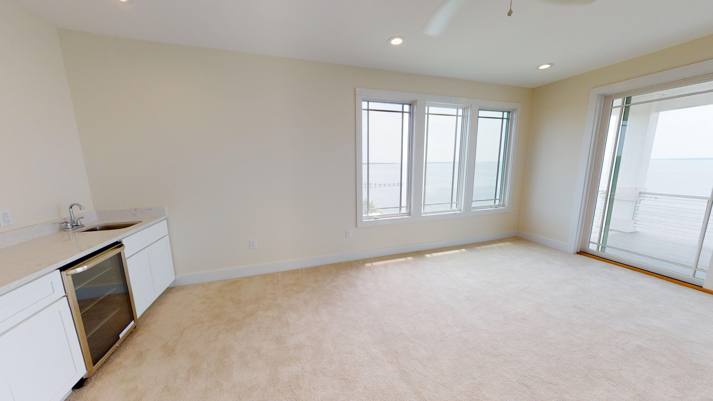 PALE MOON ESTATES - Residential