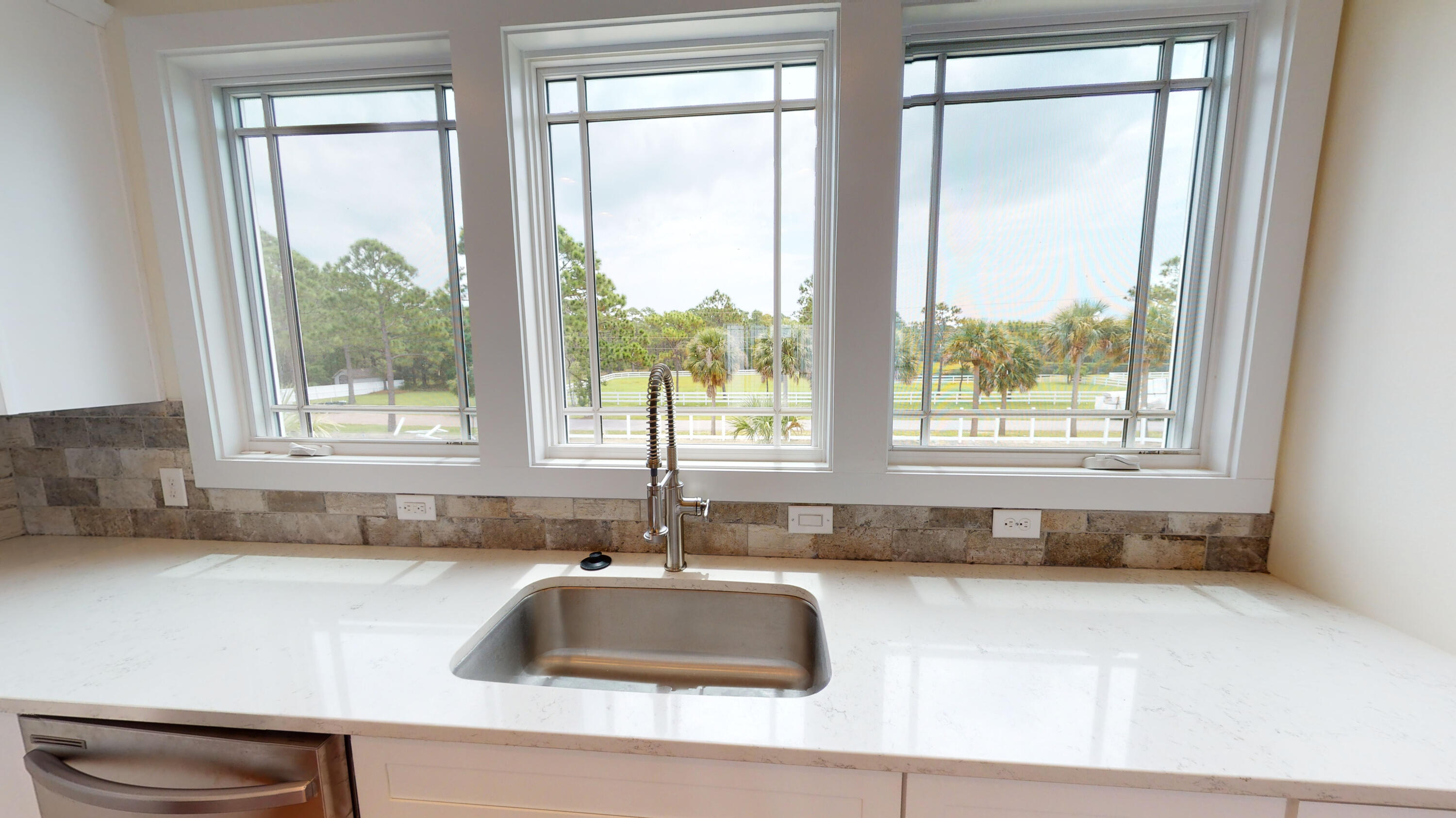 PALE MOON ESTATES - Residential