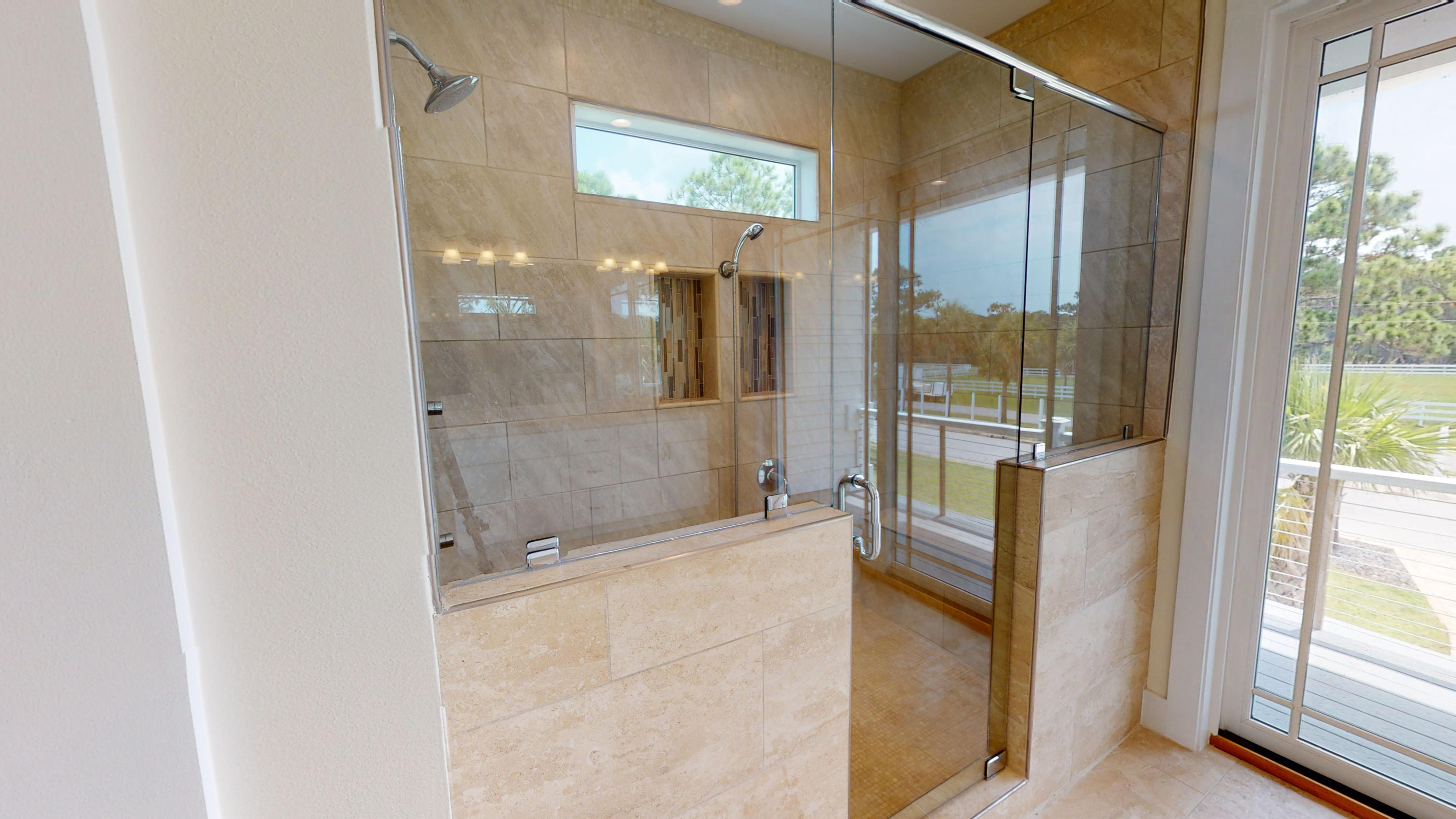 PALE MOON ESTATES - Residential