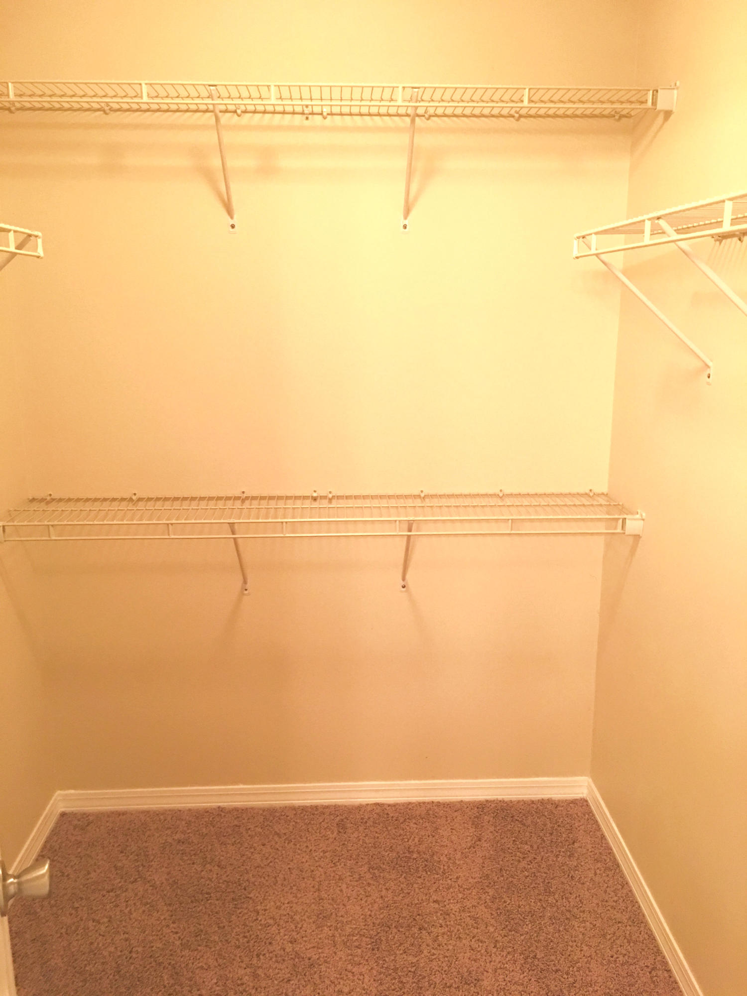 THE PINES - Residential