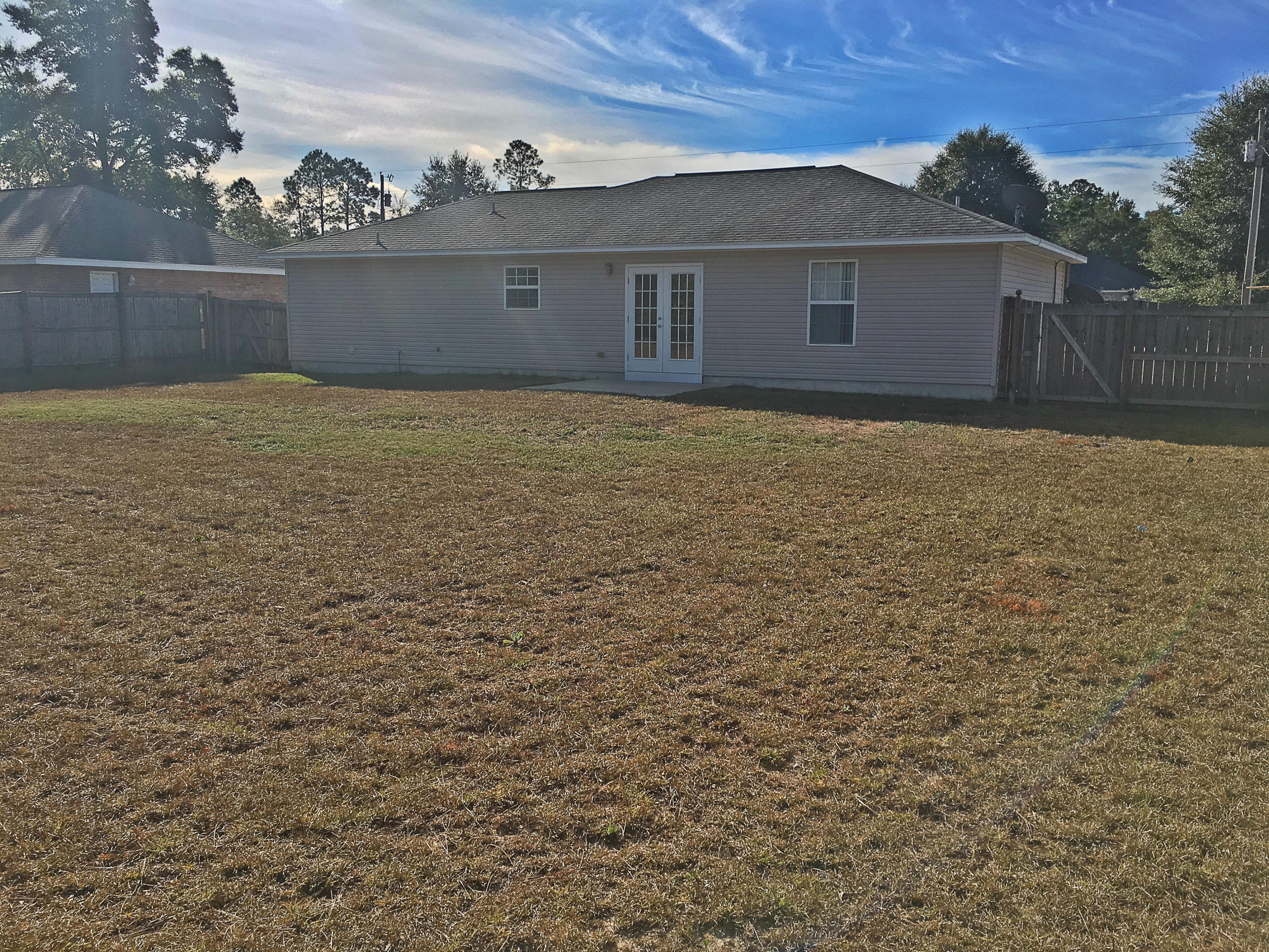 THE PINES - Residential