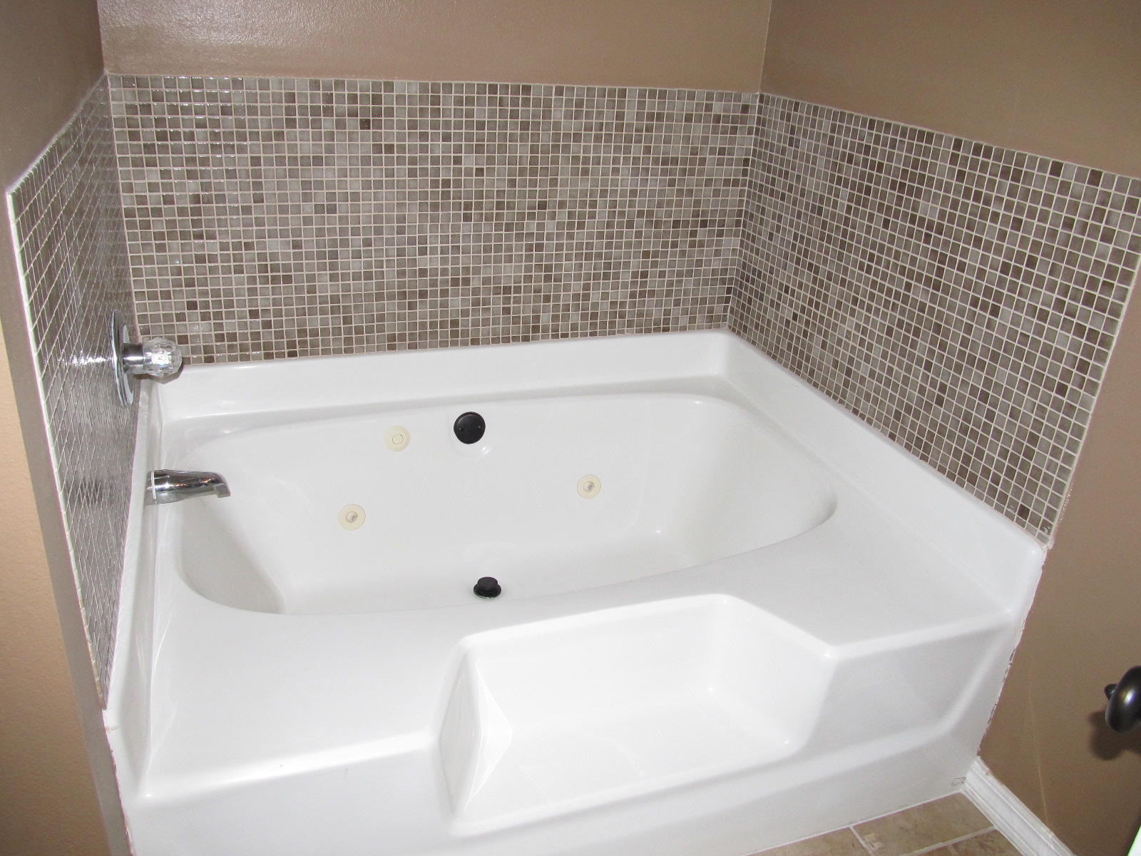 EMERALD VILLAGE S/D - Residential