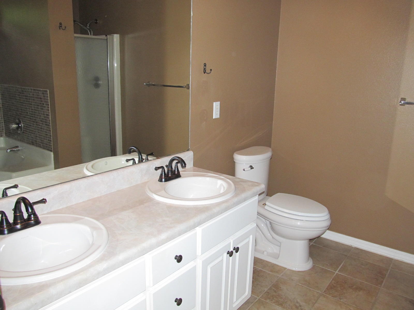 EMERALD VILLAGE S/D - Residential