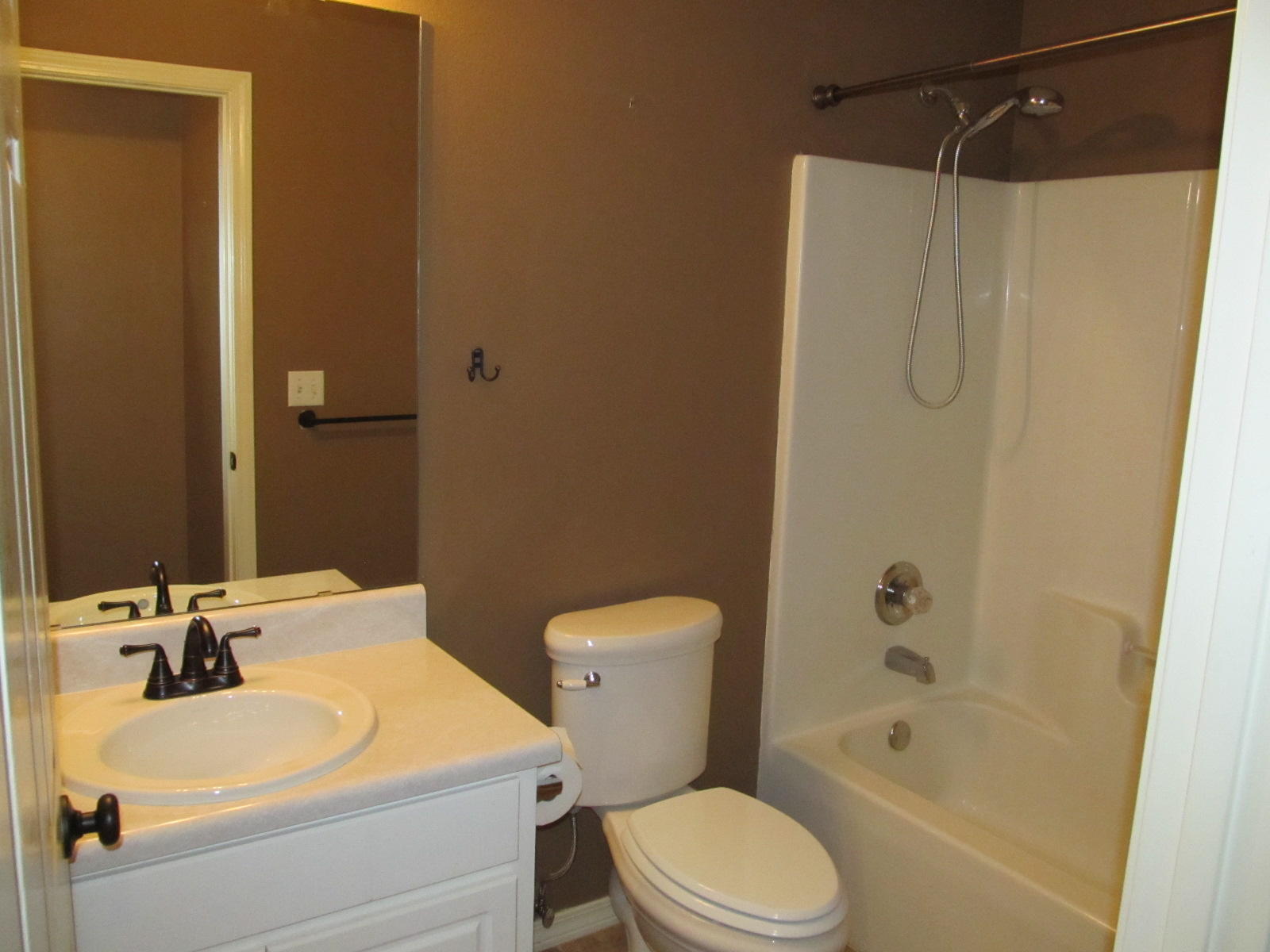 EMERALD VILLAGE S/D - Residential