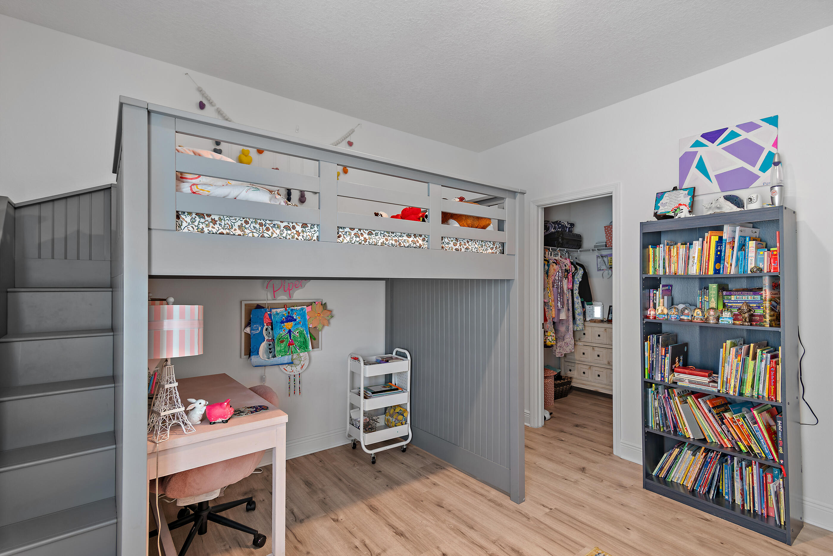 LAKEVIEW S/D - Residential