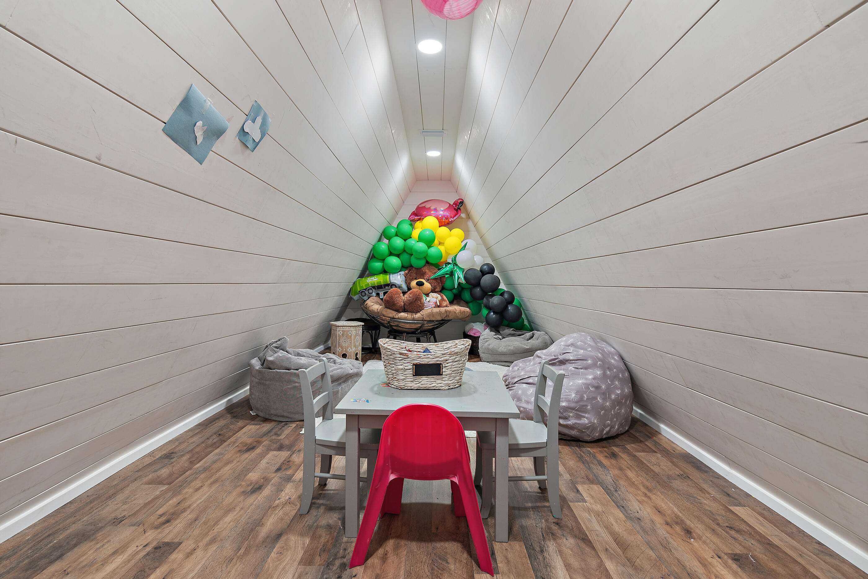 LAKEVIEW S/D - Residential