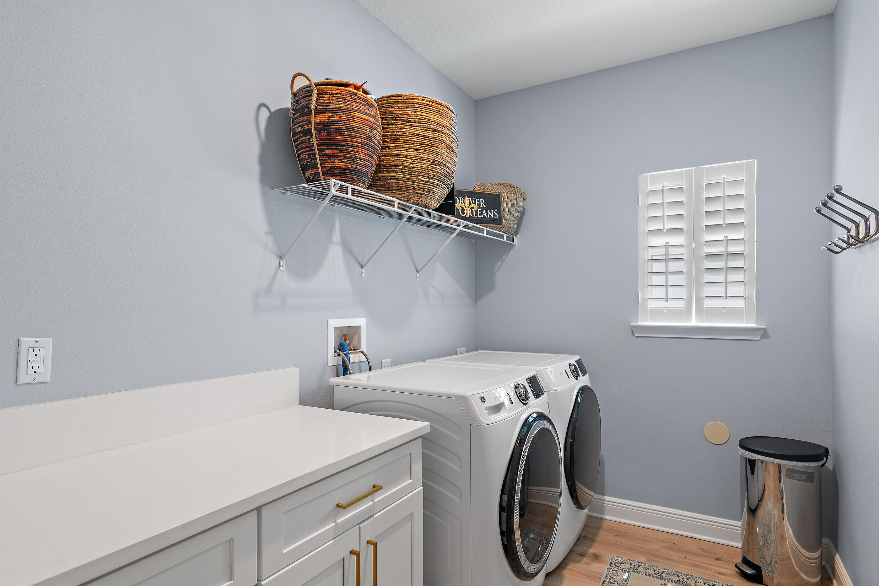 LAKEVIEW S/D - Residential
