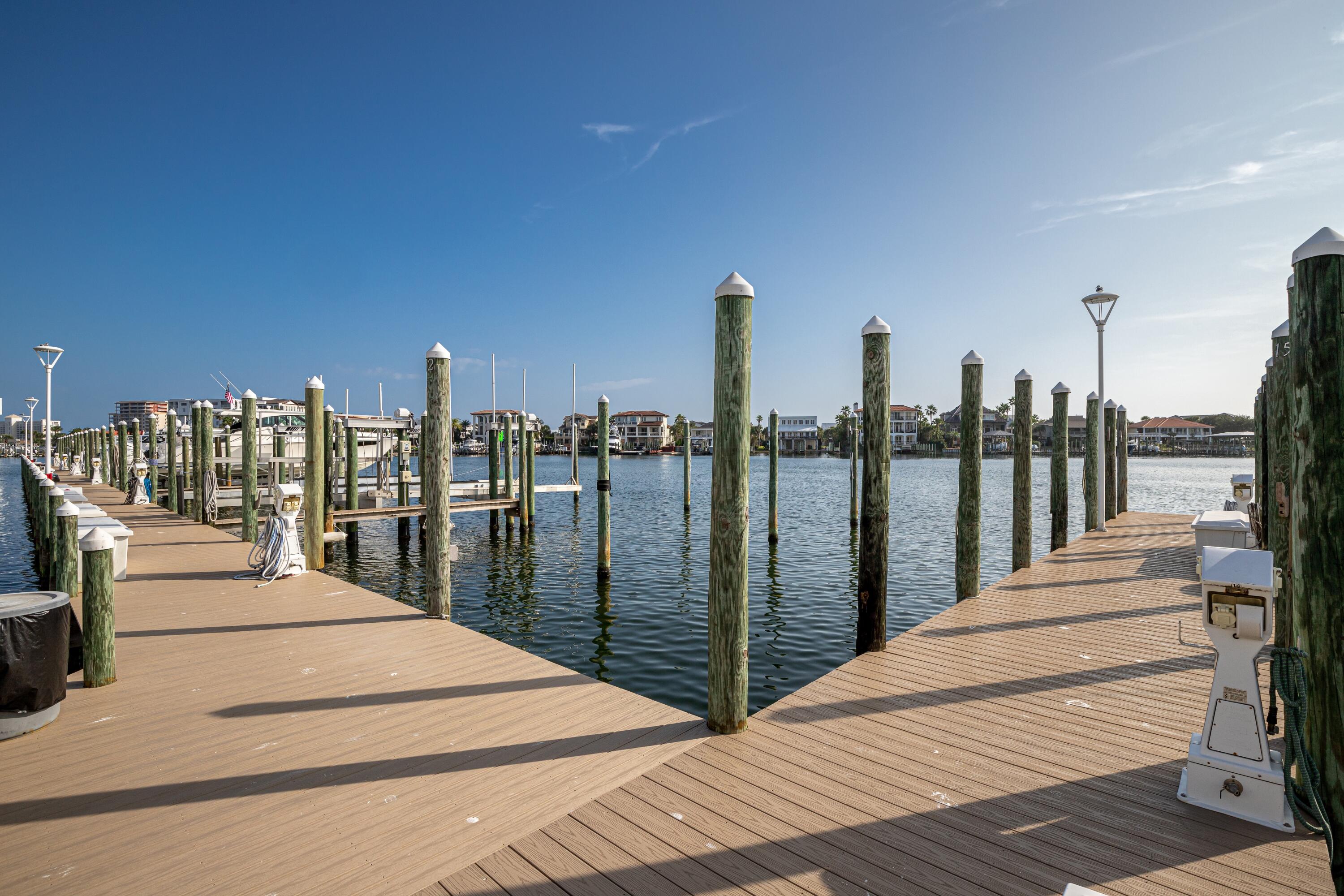 GRAND HARBOR - Residential