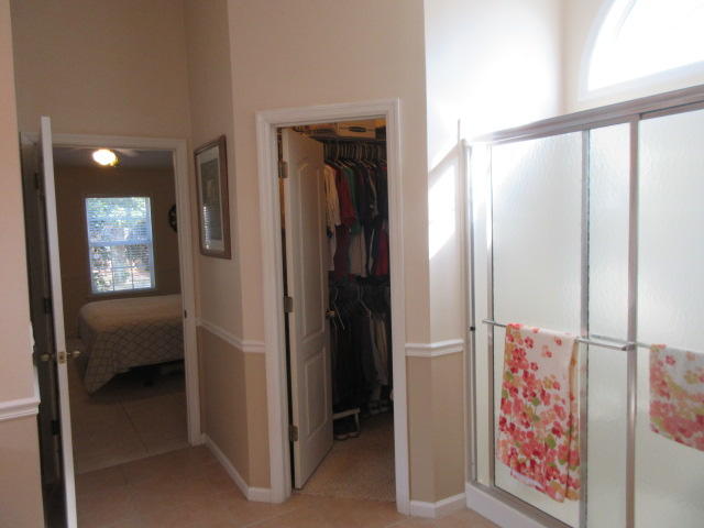 EMERALD WALK - Residential