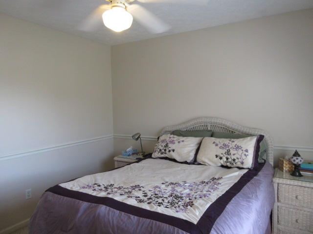 EMERALD WALK - Residential