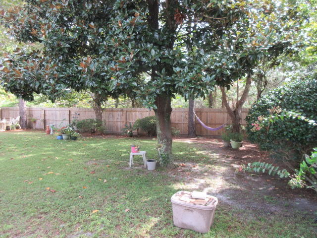 EMERALD WALK - Residential