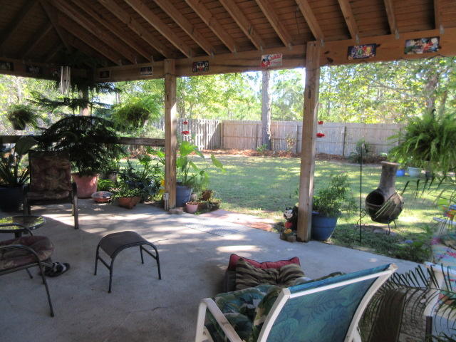 EMERALD WALK - Residential