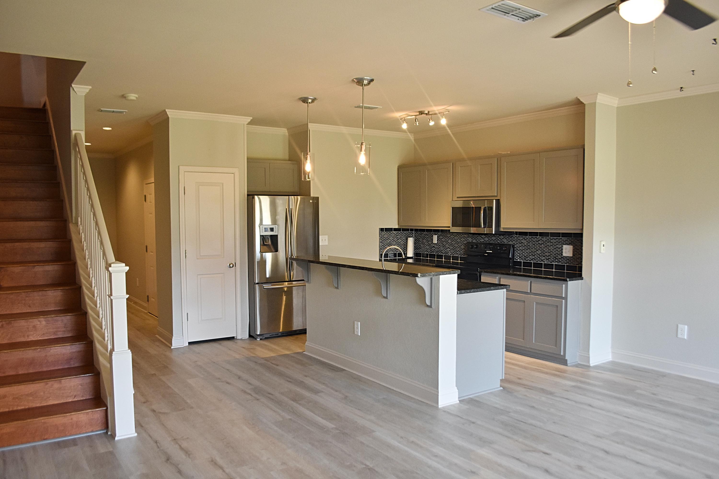 VERANDAS OF FREEPORT, THE - Residential Lease