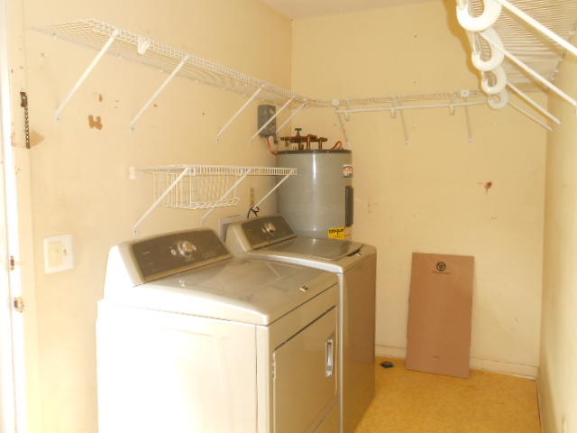 OAKDALE MINI FARMS - Residential