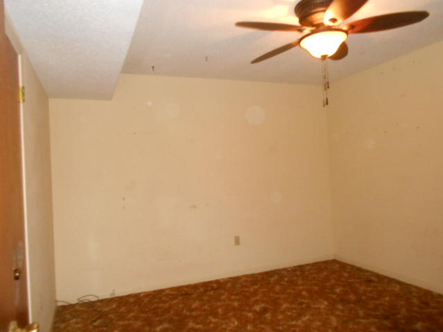 OAKDALE MINI FARMS - Residential