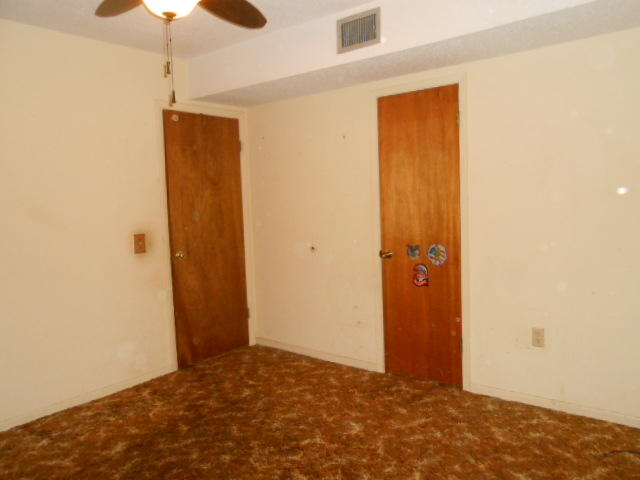 OAKDALE MINI FARMS - Residential