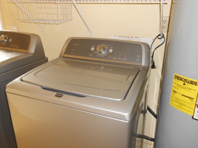 OAKDALE MINI FARMS - Residential