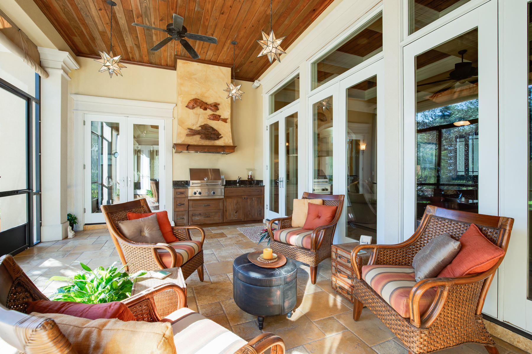 BURNT PINE - Residential