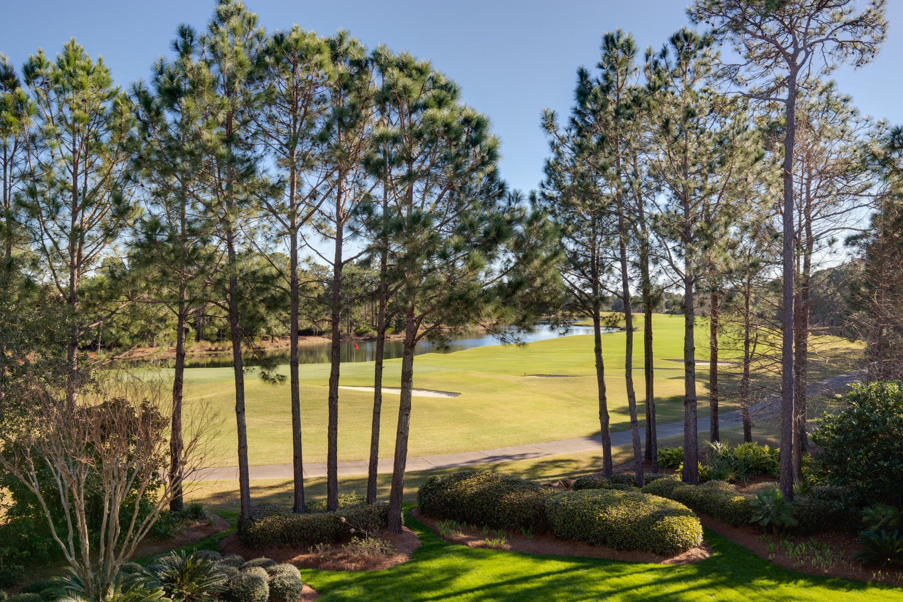 BURNT PINE - Residential