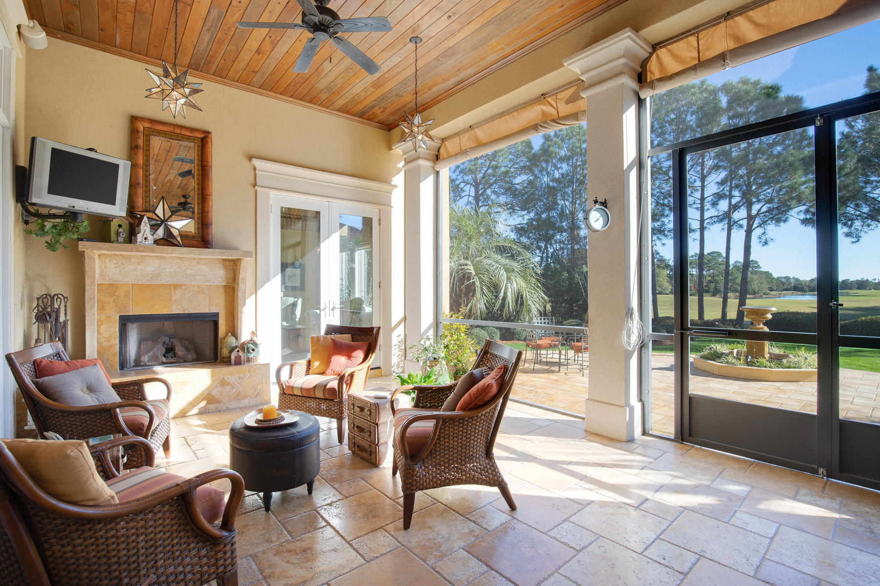 BURNT PINE - Residential