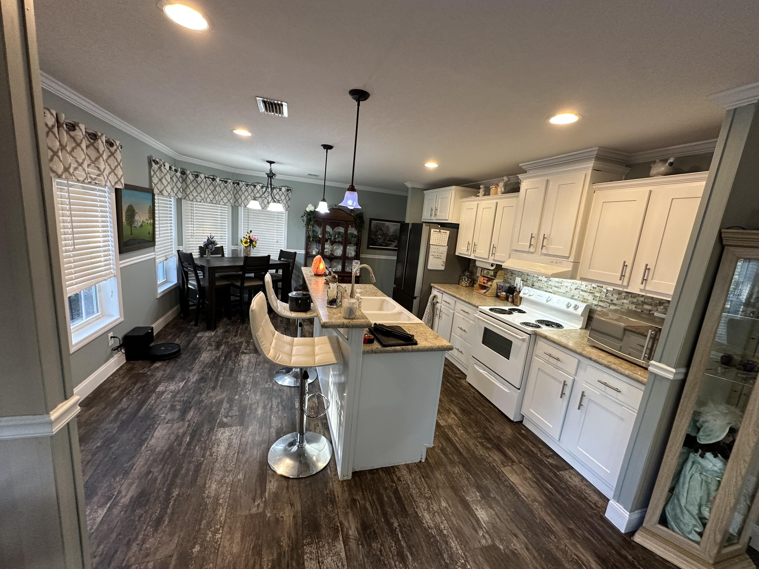 NO RECORDED SUBDIVISION - Residential