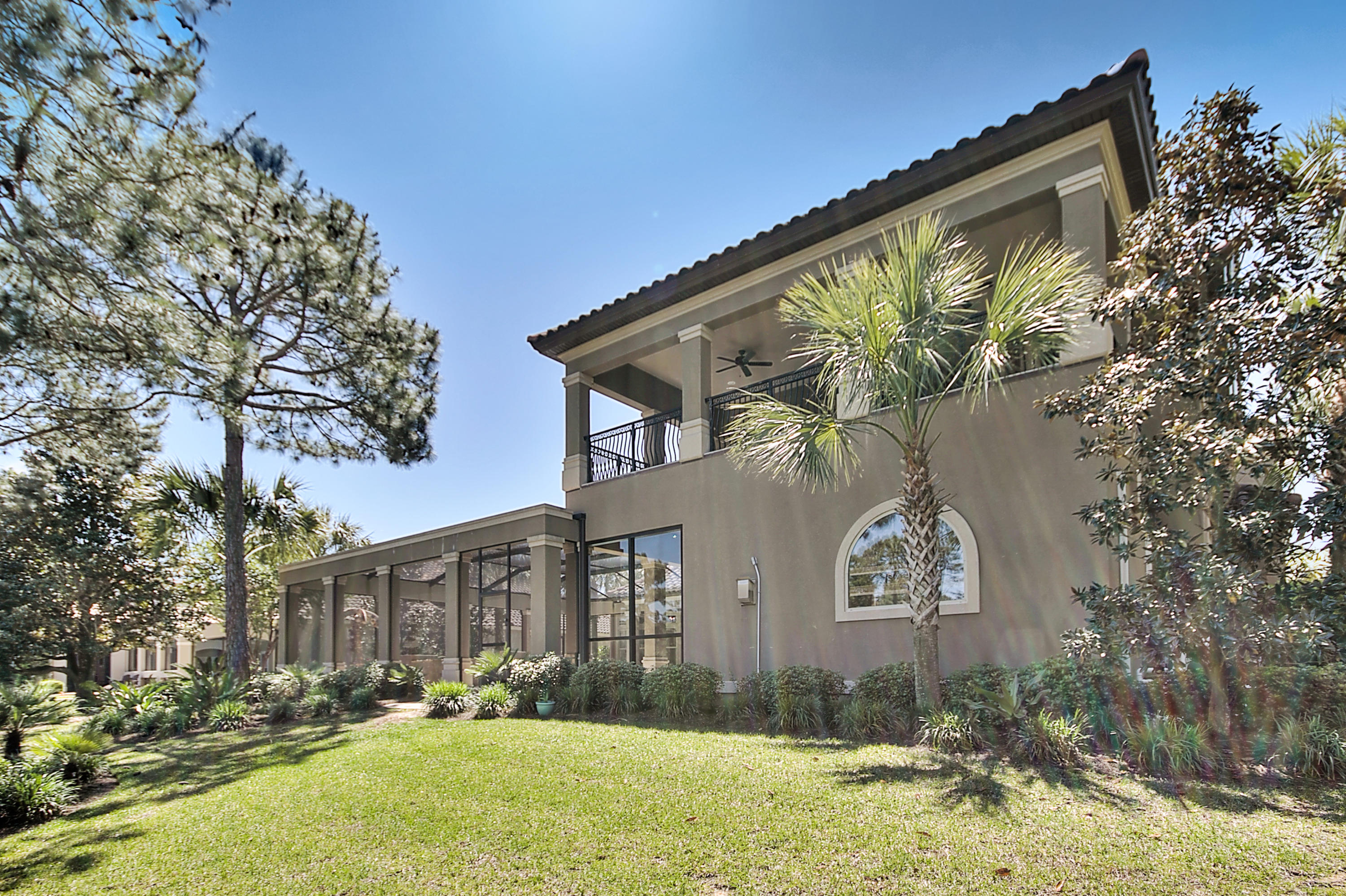 BURNT PINE - Residential