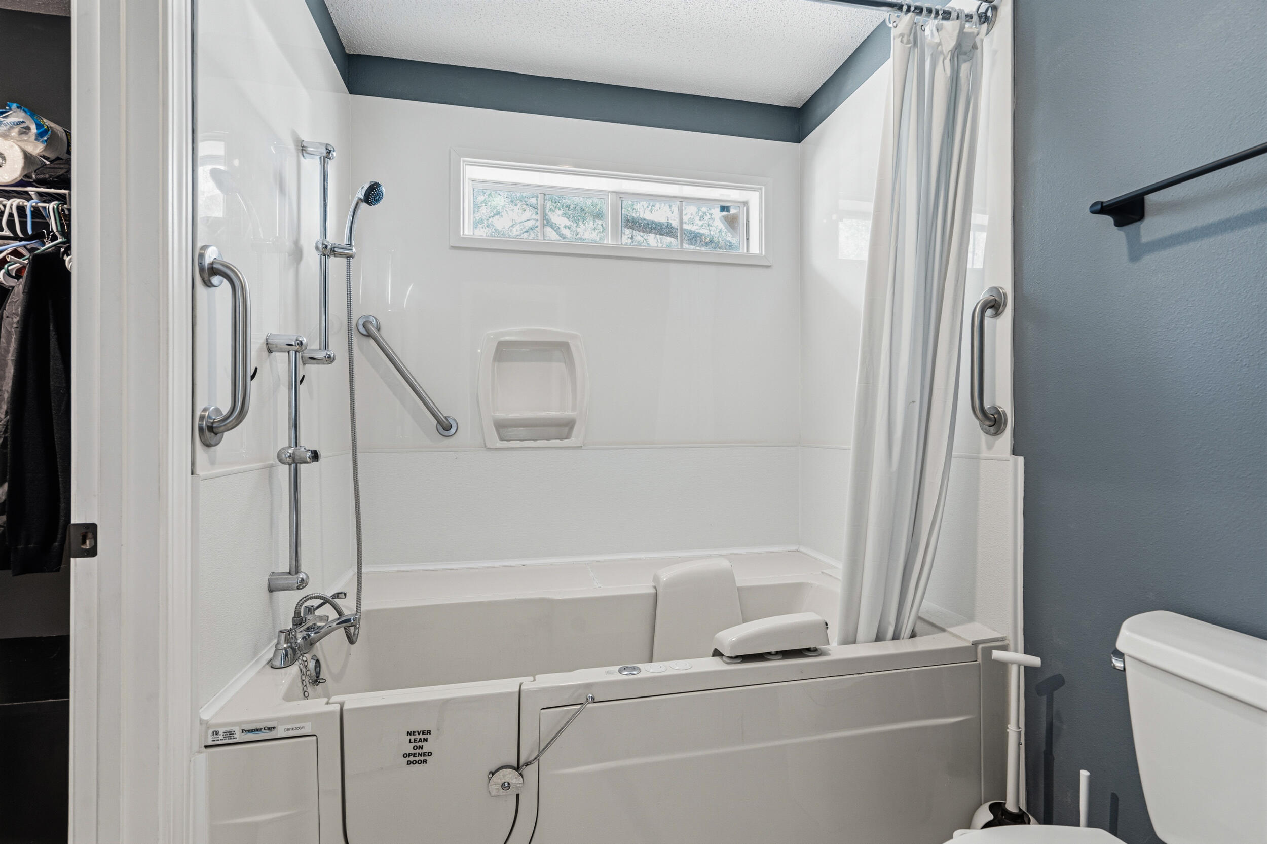 Shoal Lake - Residential