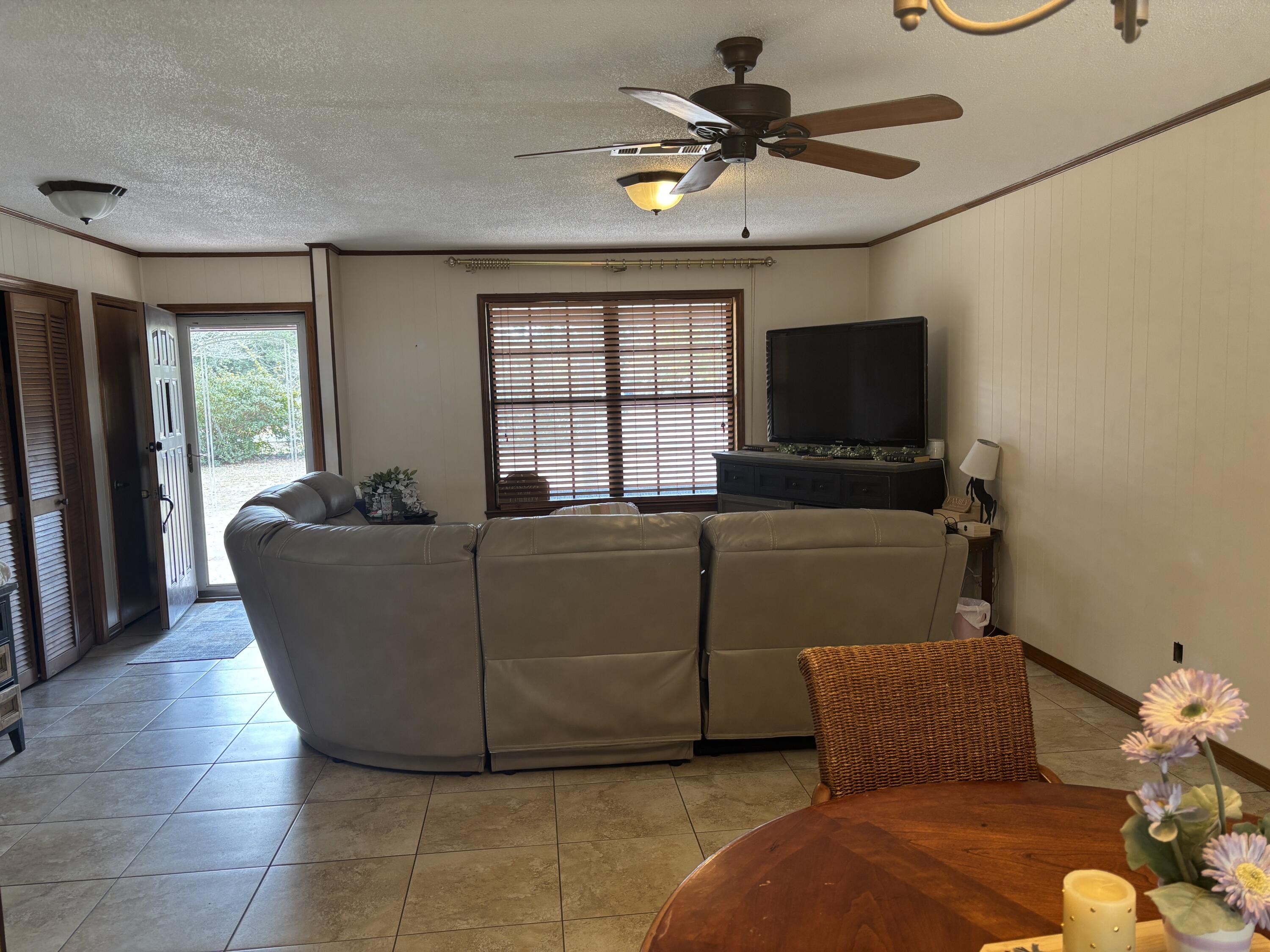 LAKE JUNIPER ESTATES UNIT 3 - Residential