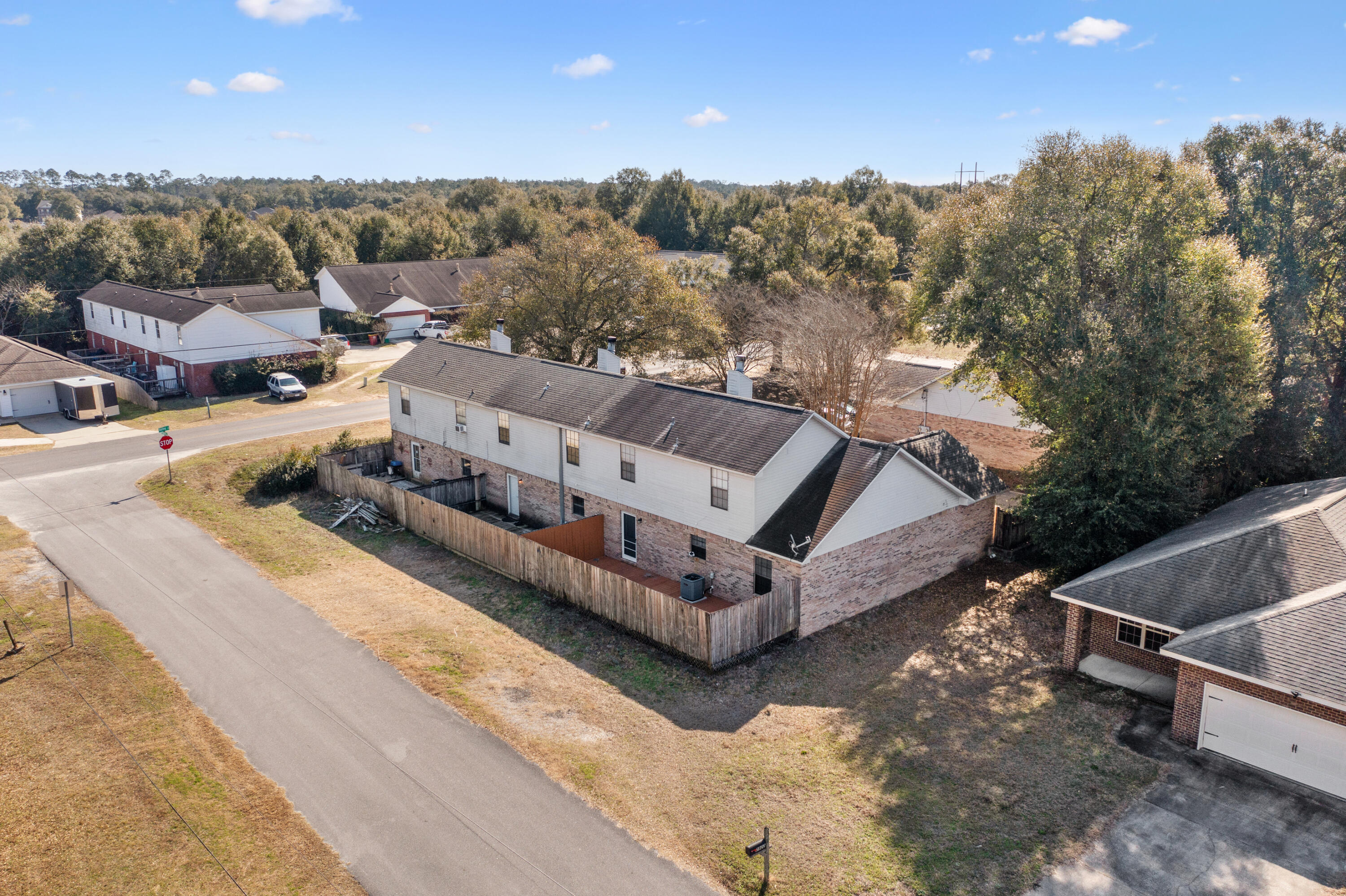 VALLEY T/H - Residential