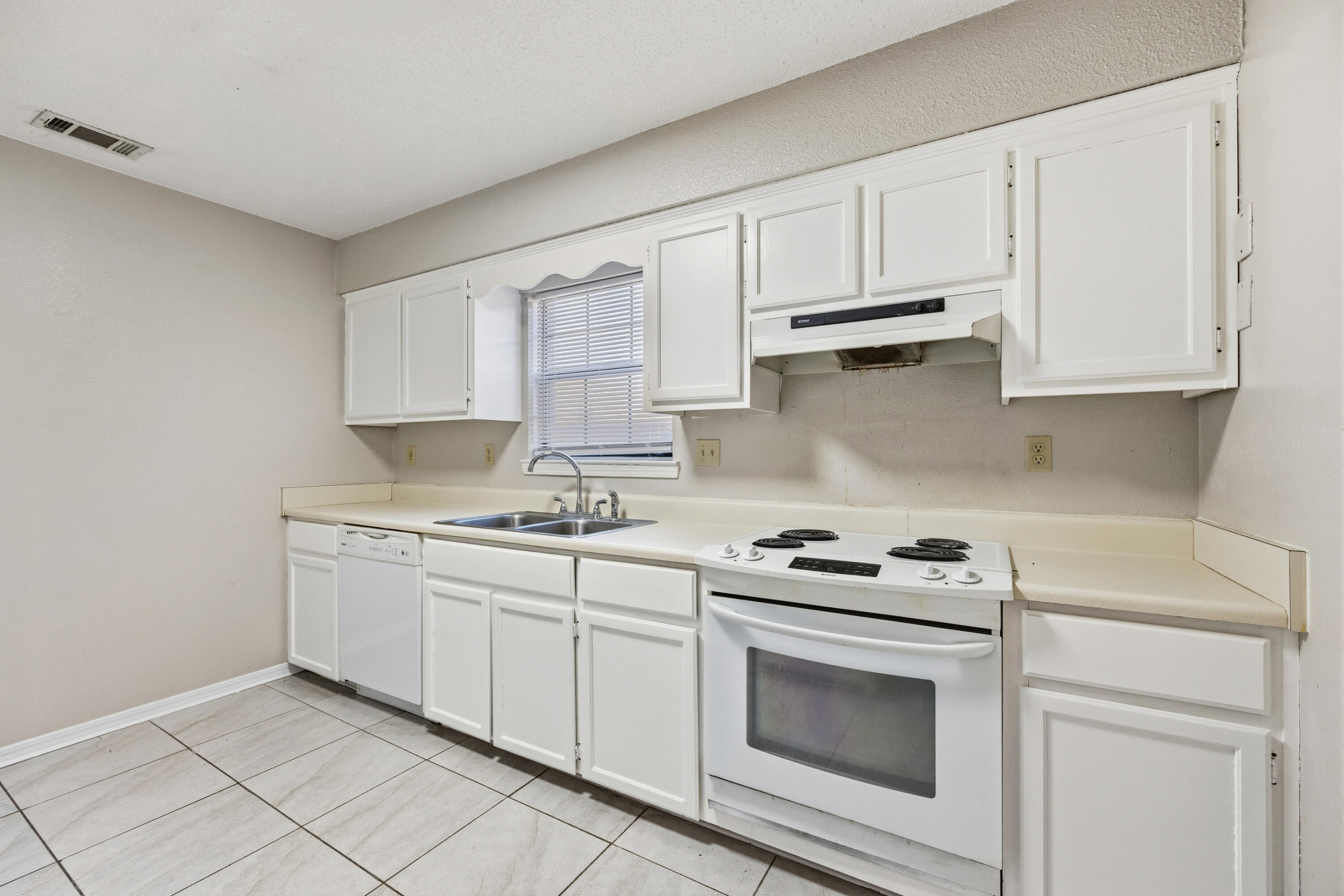 VALLEY T/H - Residential