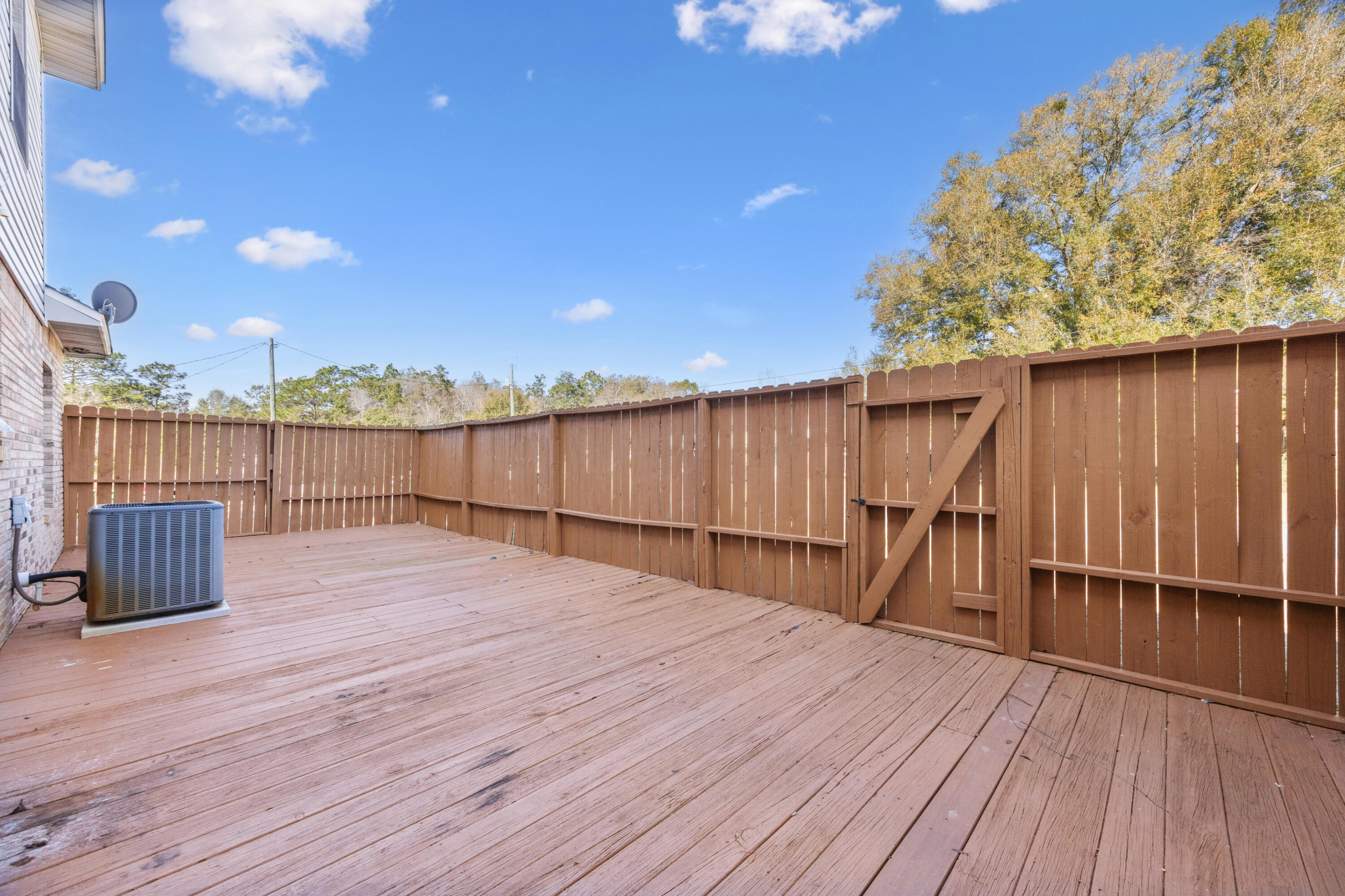 VALLEY T/H - Residential