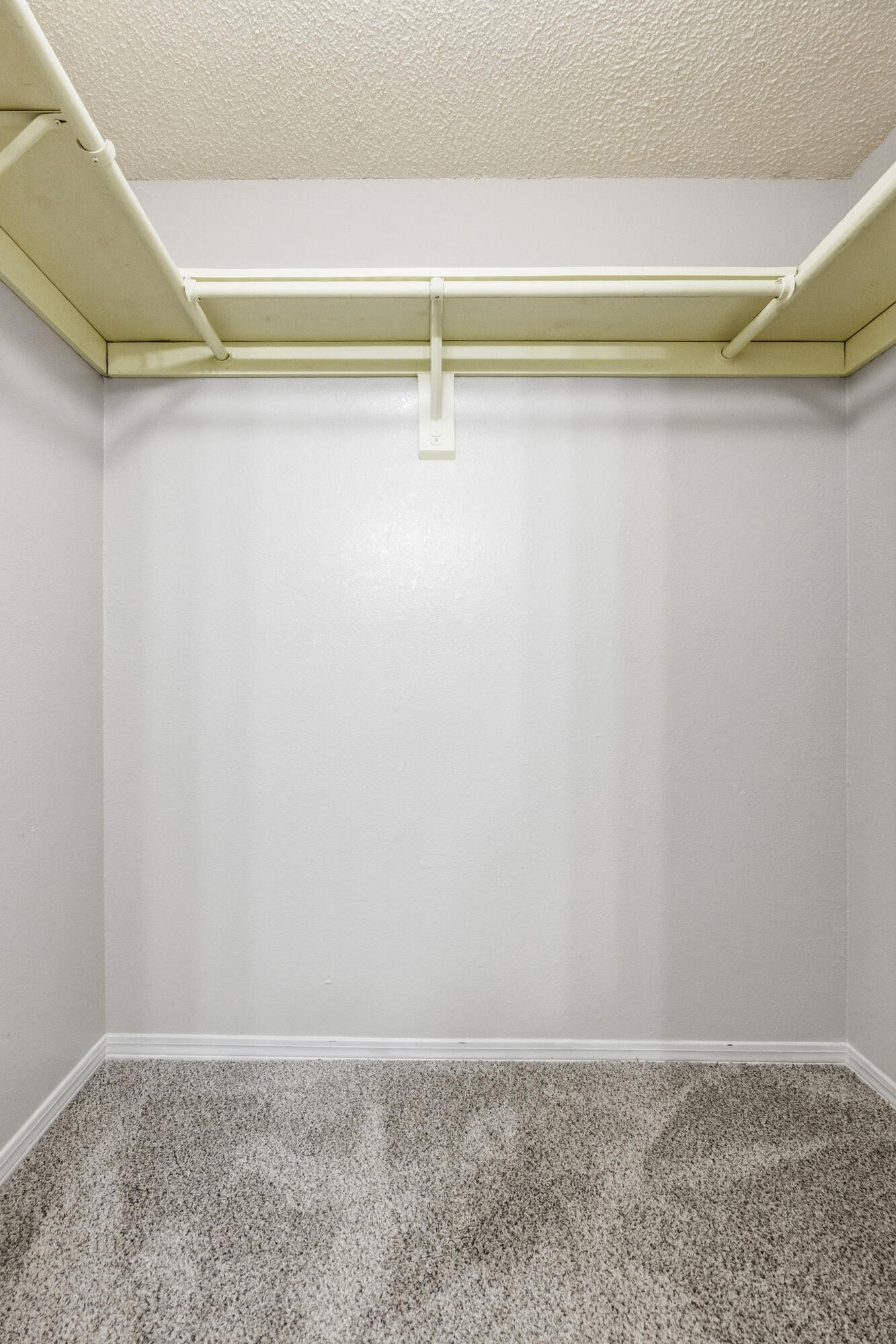 VALLEY T/H - Residential