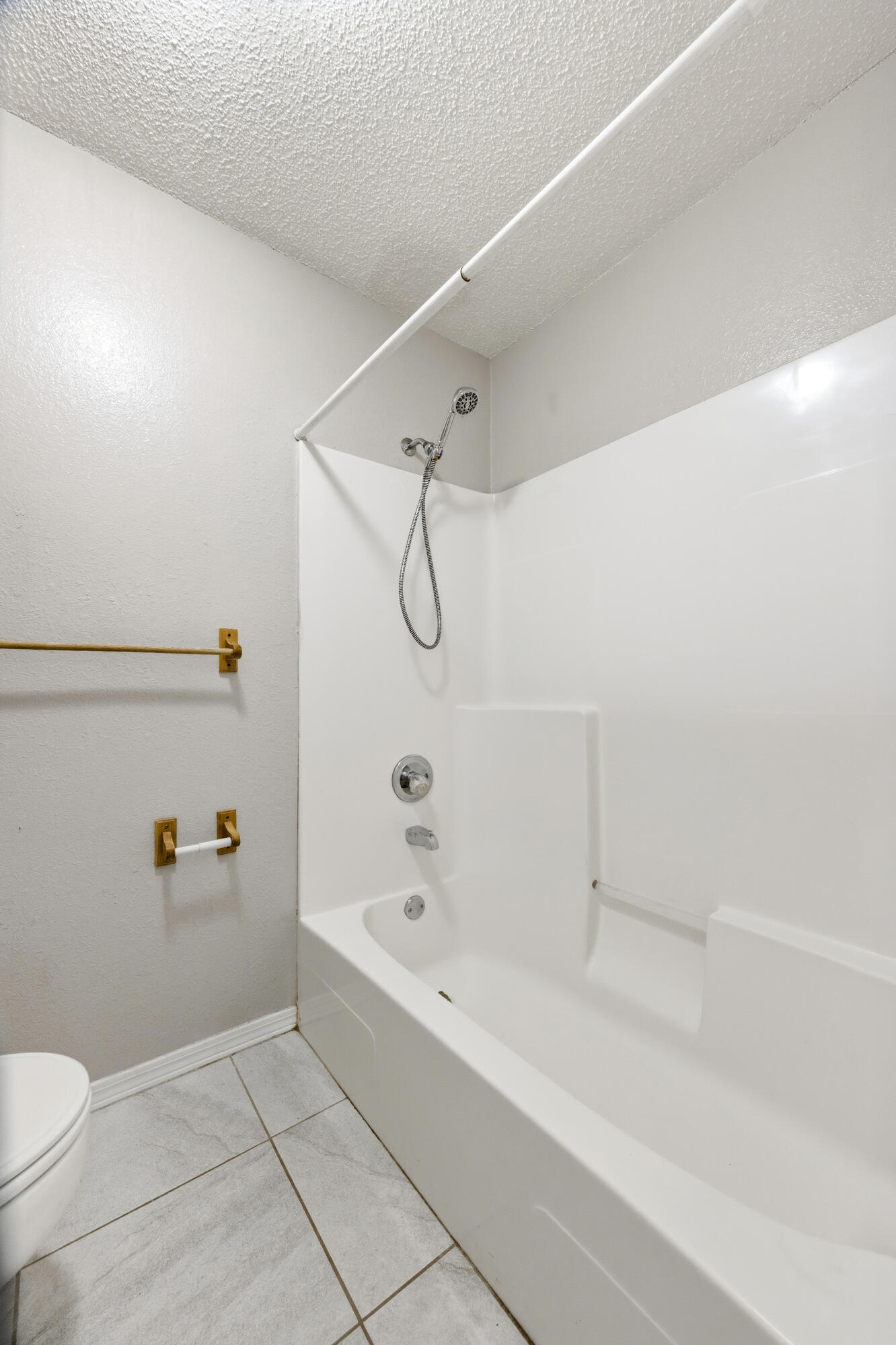 VALLEY T/H - Residential