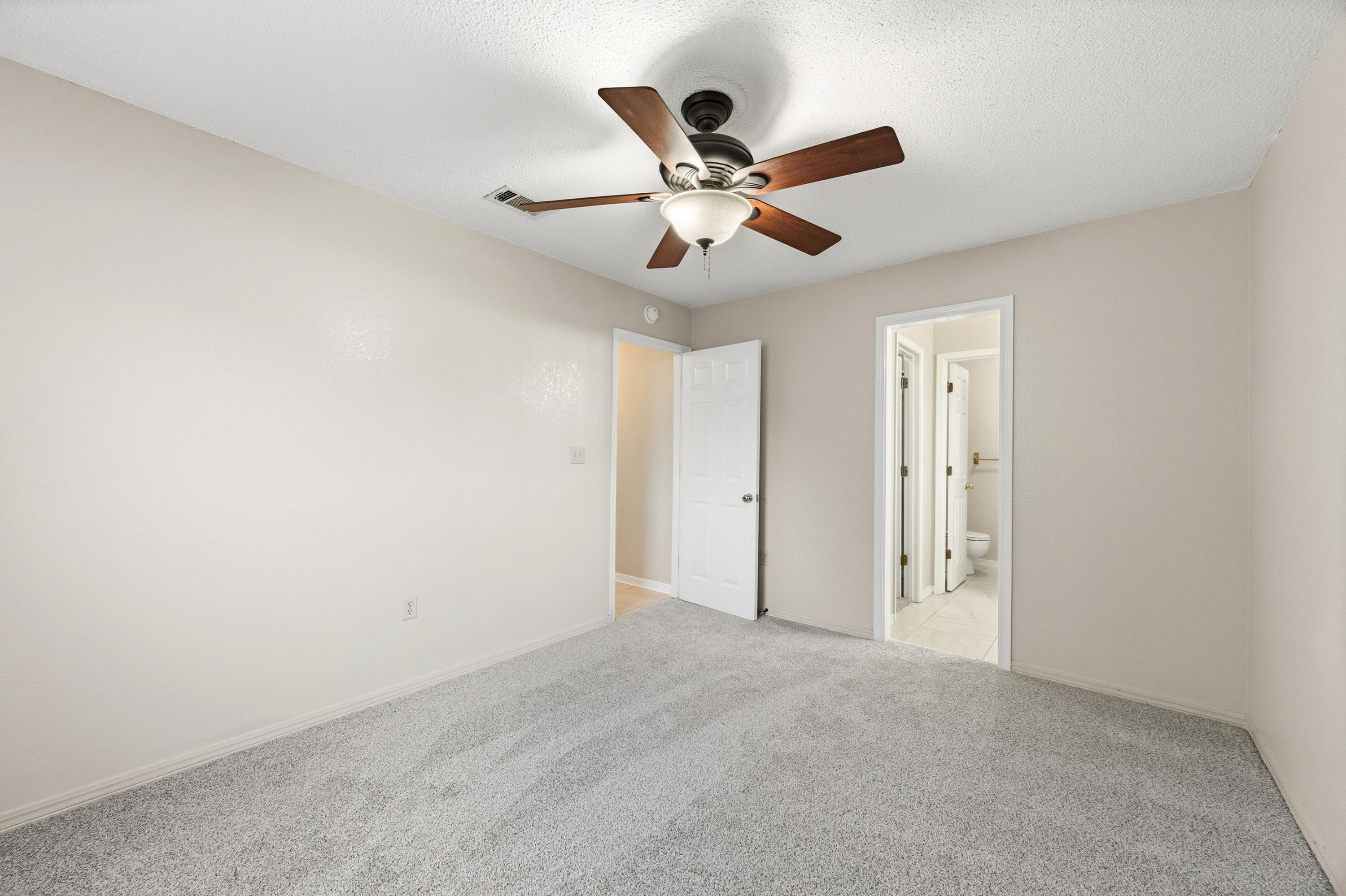 VALLEY T/H - Residential