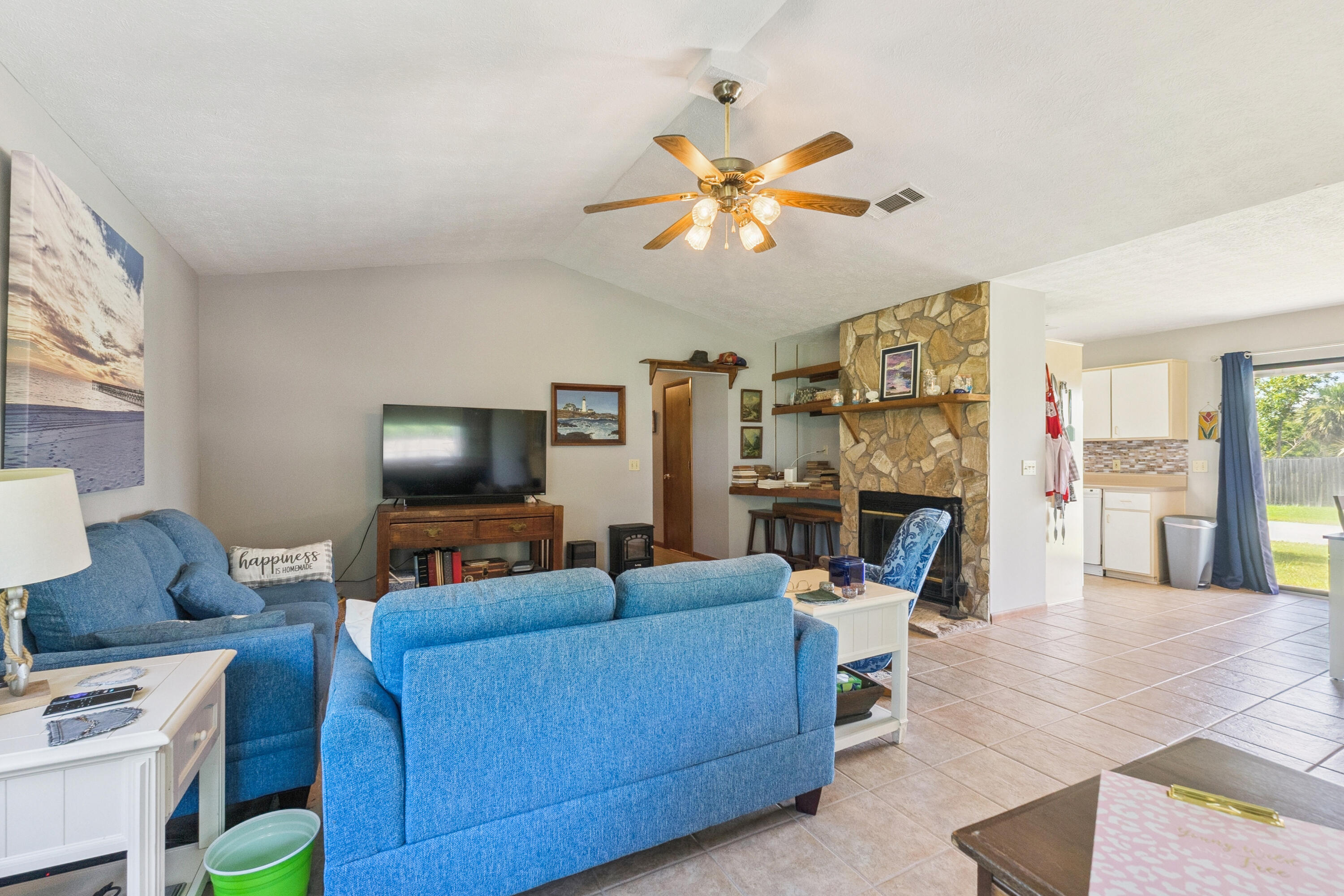 LYNN HAVEN - Residential