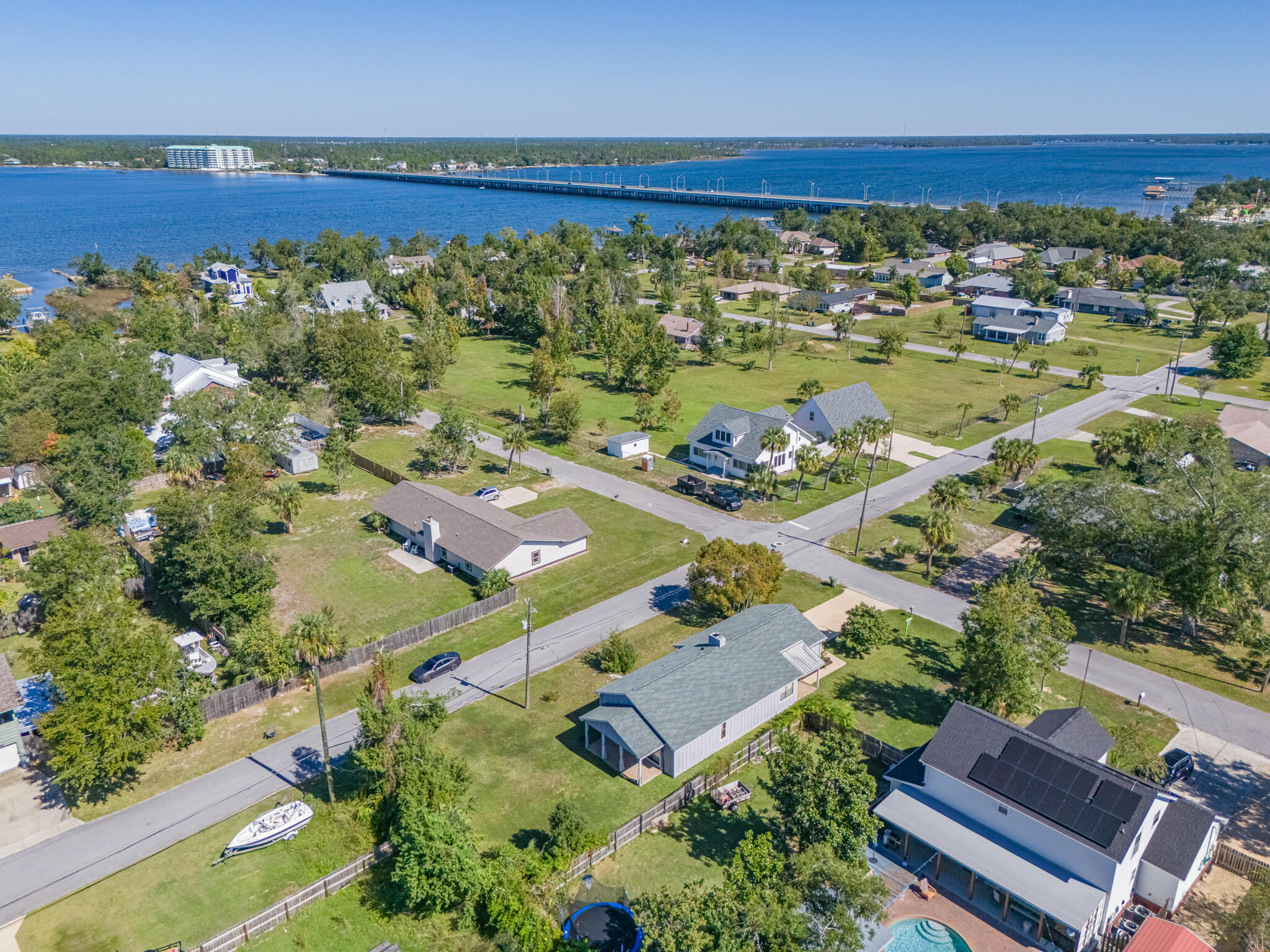 LYNN HAVEN - Residential